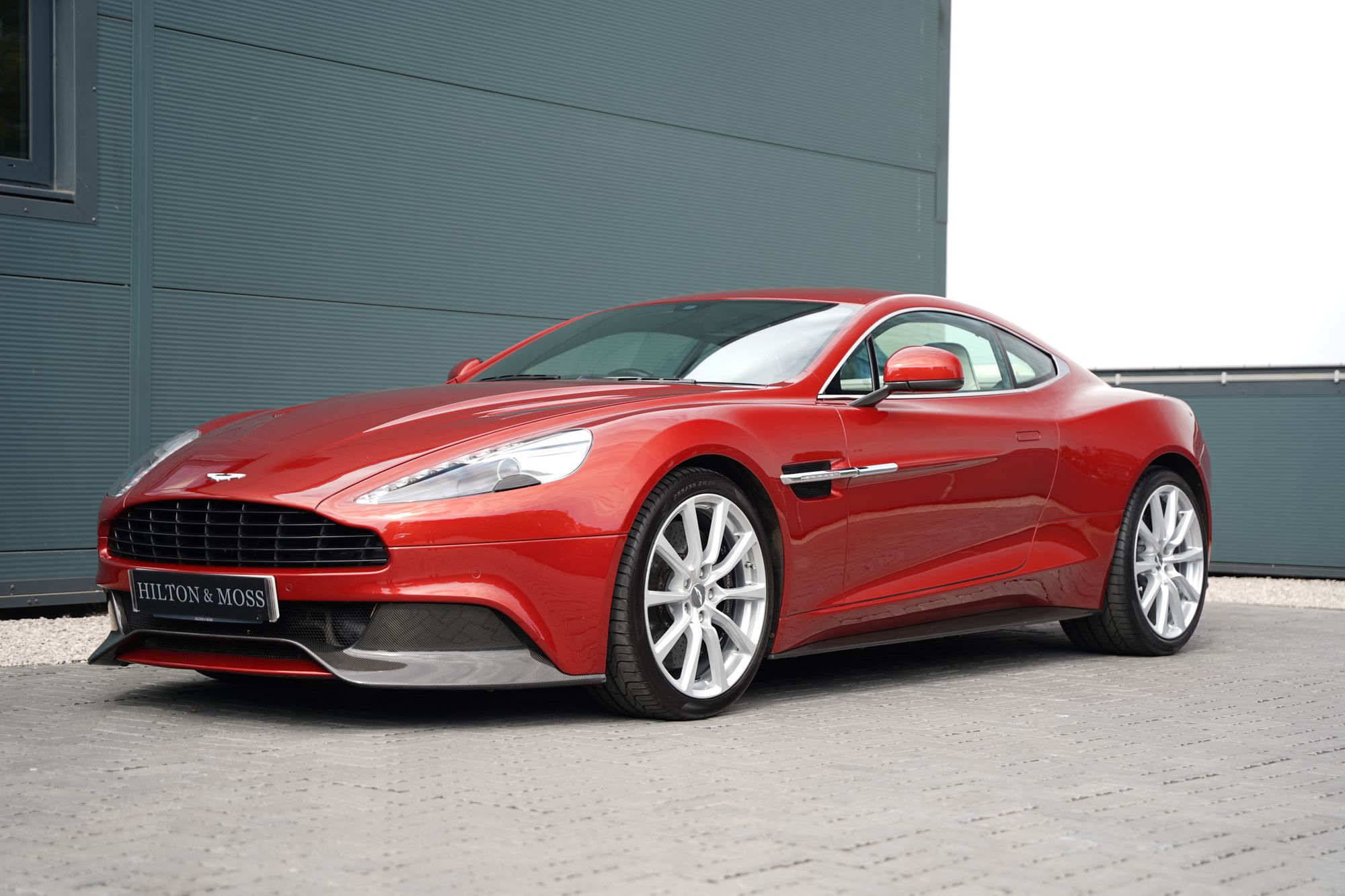 2013 Aston Martin Vanquish Coupe