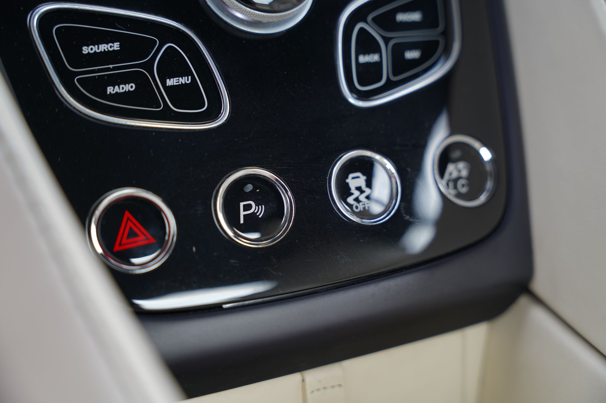 2013 Aston Martin Vanquish Coupe