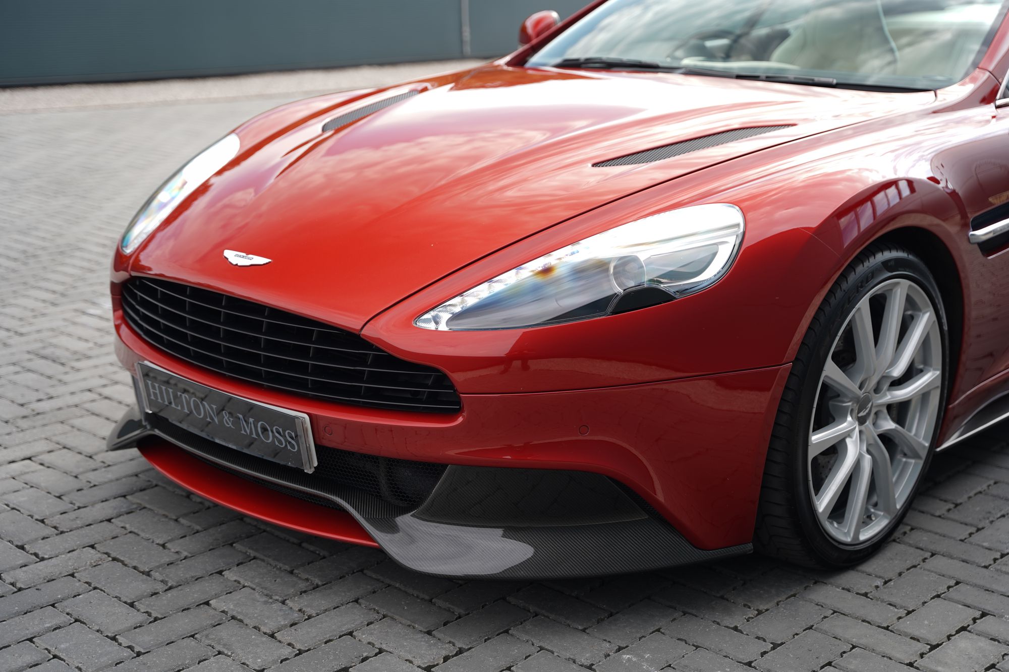 2013 Aston Martin Vanquish Coupe