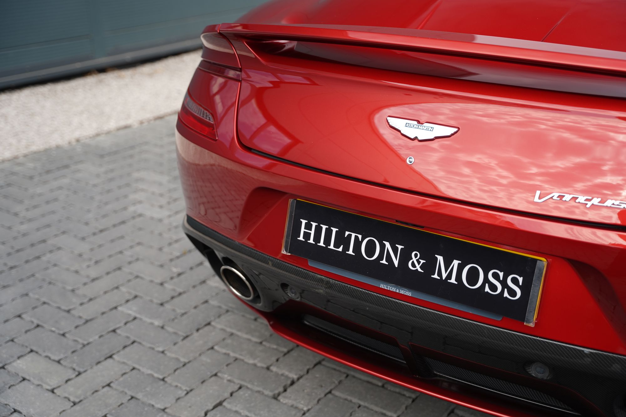 2013 Aston Martin Vanquish Coupe