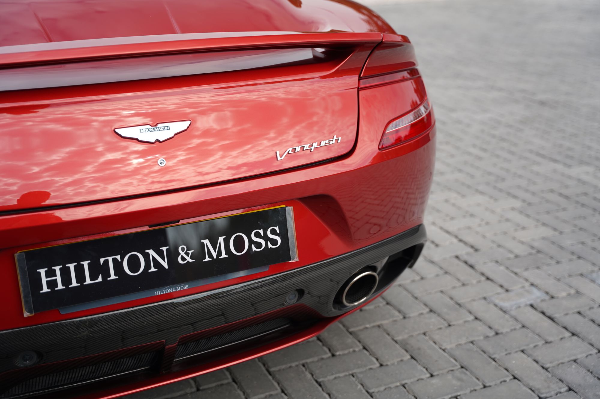 2013 Aston Martin Vanquish Coupe