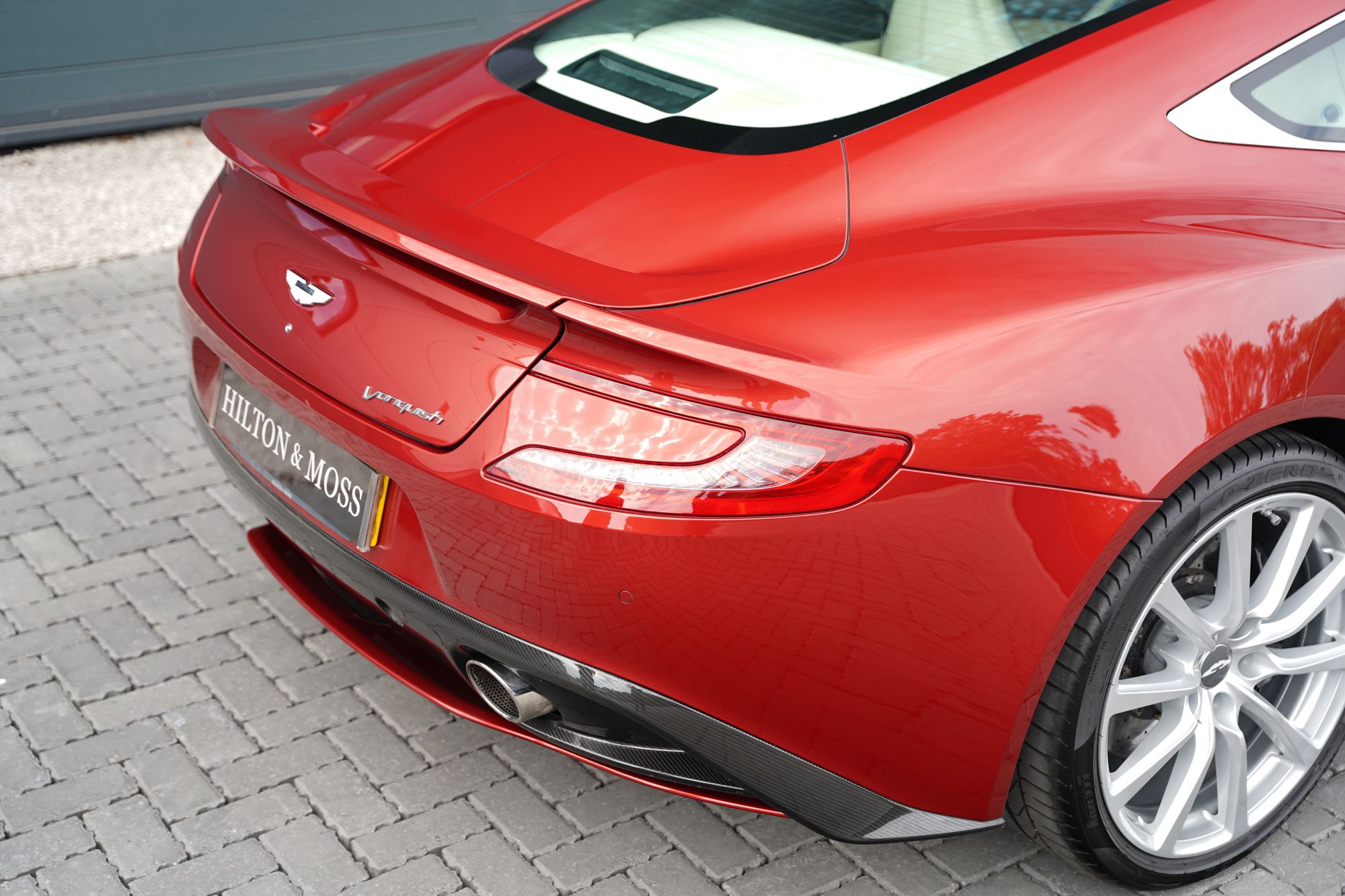 2013 Aston Martin Vanquish Coupe