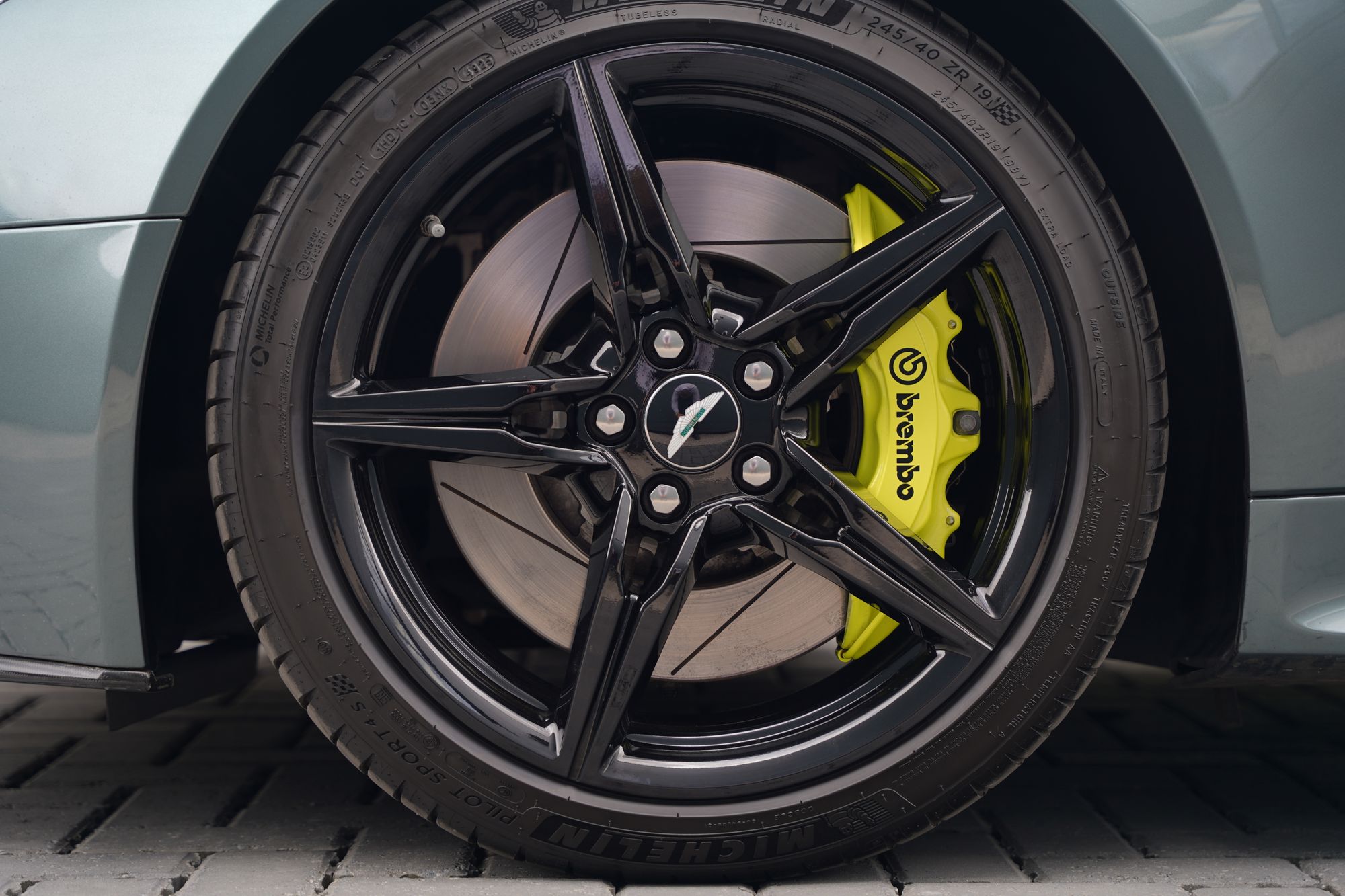 2018 Aston Martin V8 Vantage AMR