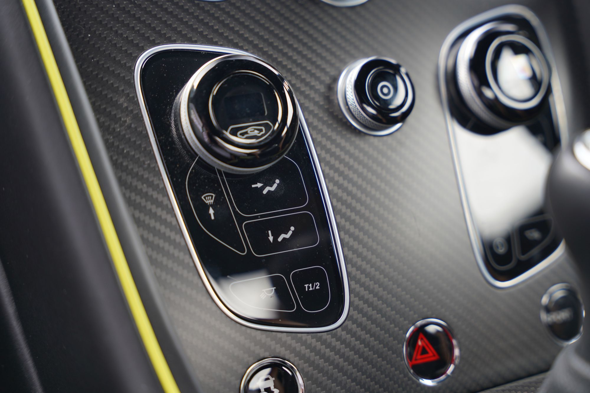 2018 Aston Martin V8 Vantage AMR