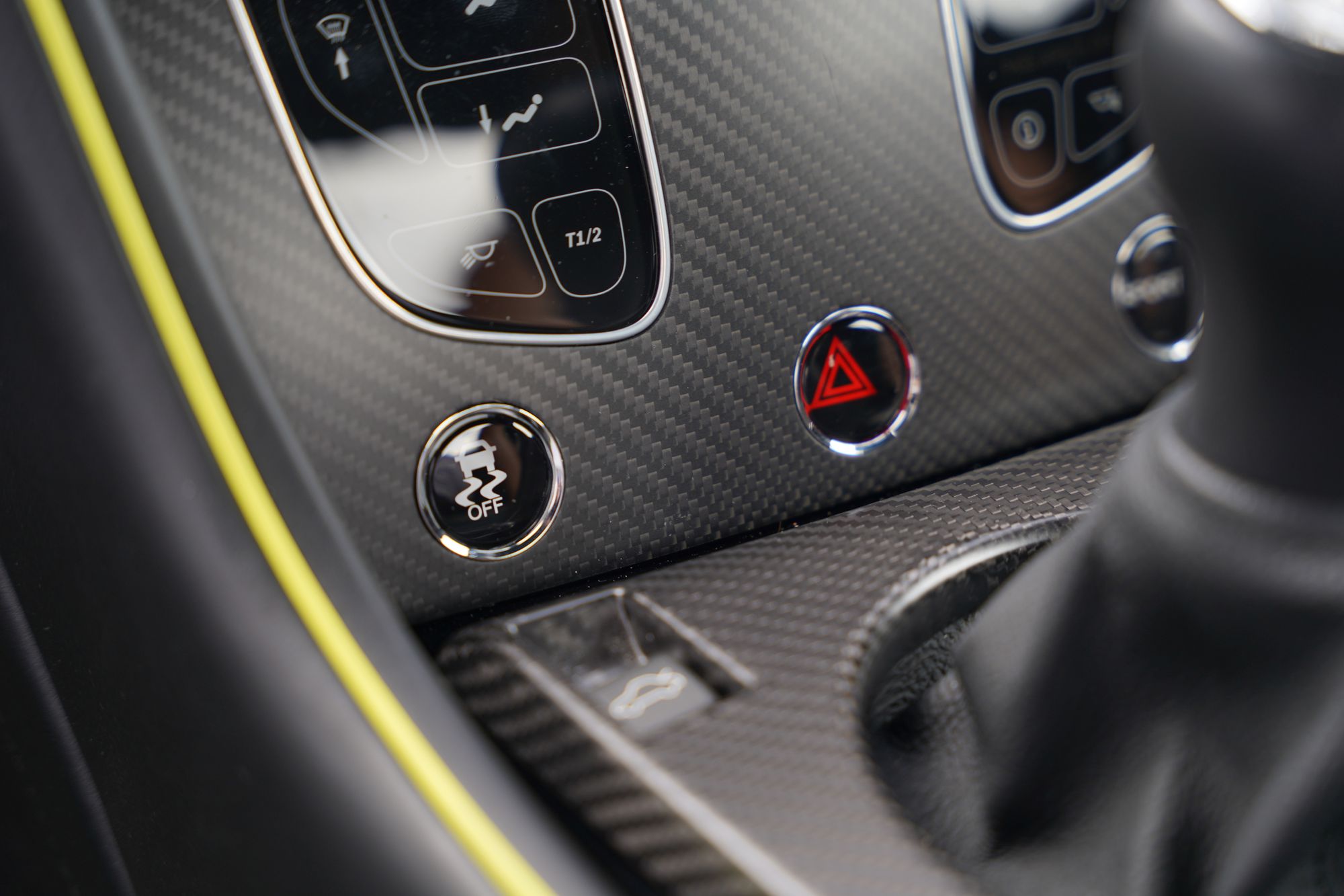 2018 Aston Martin V8 Vantage AMR
