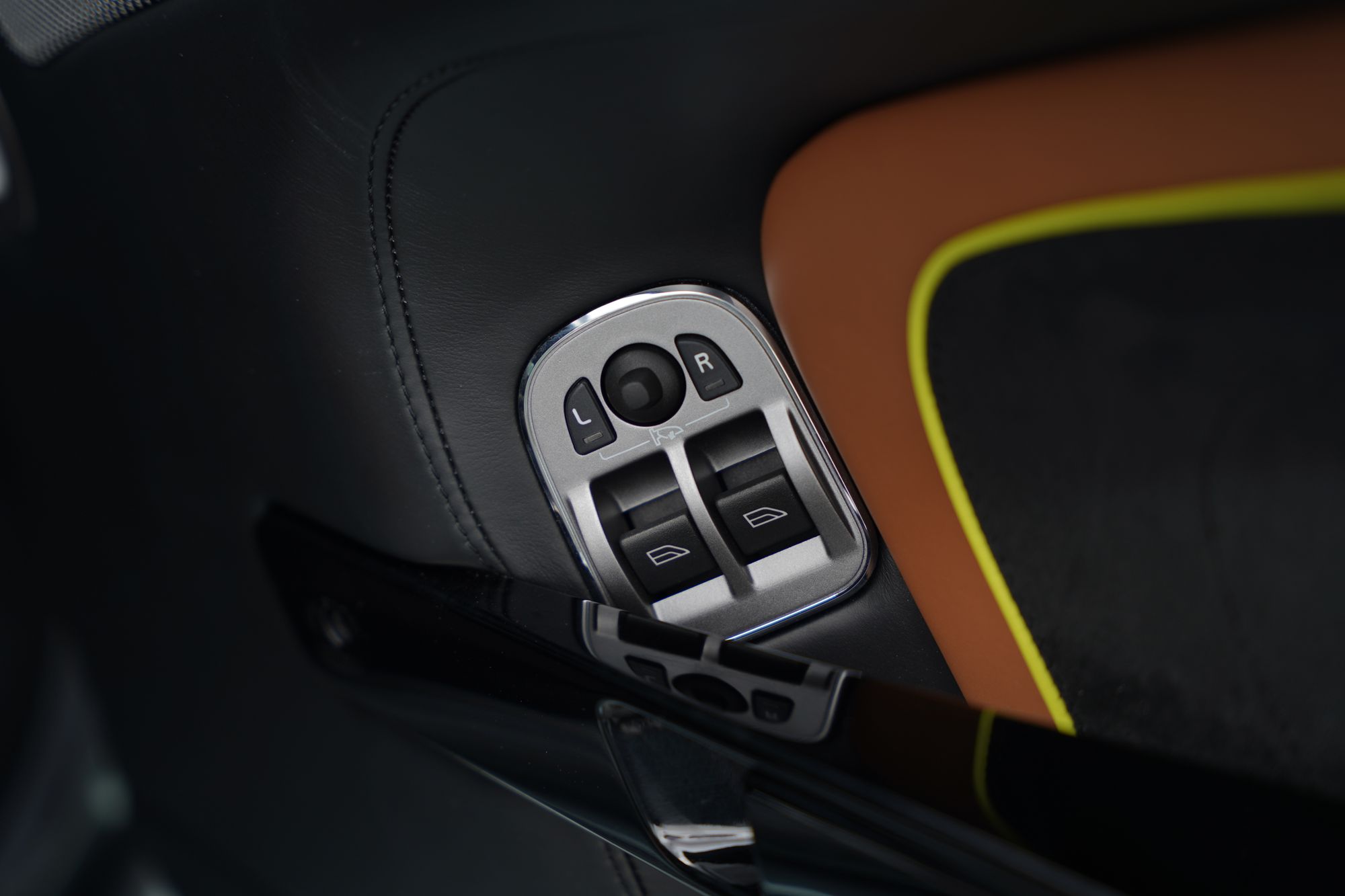2018 Aston Martin V8 Vantage AMR
