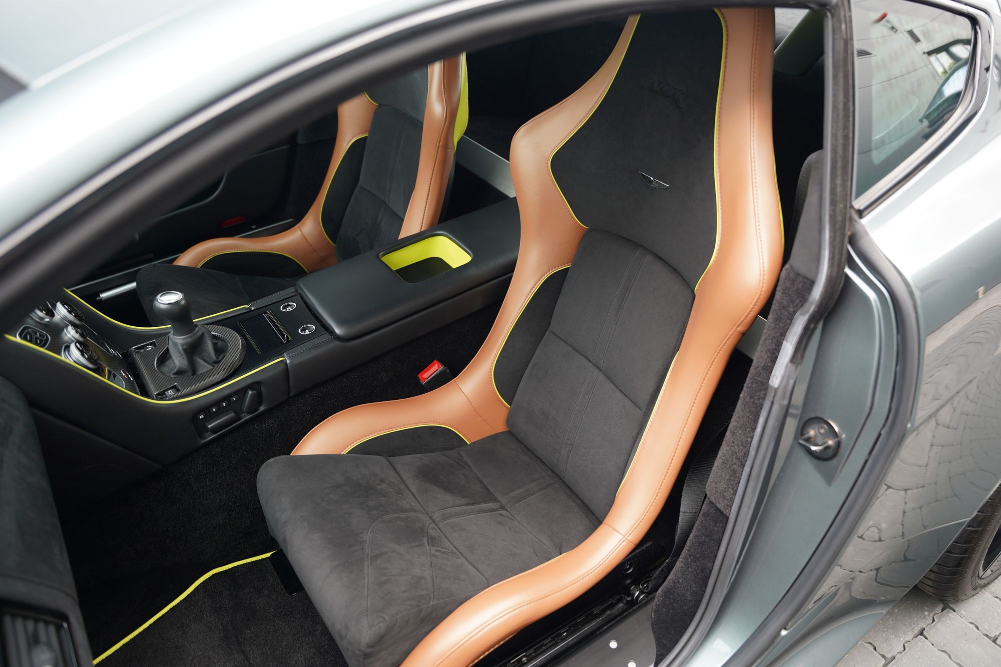 2018 Aston Martin V8 Vantage AMR