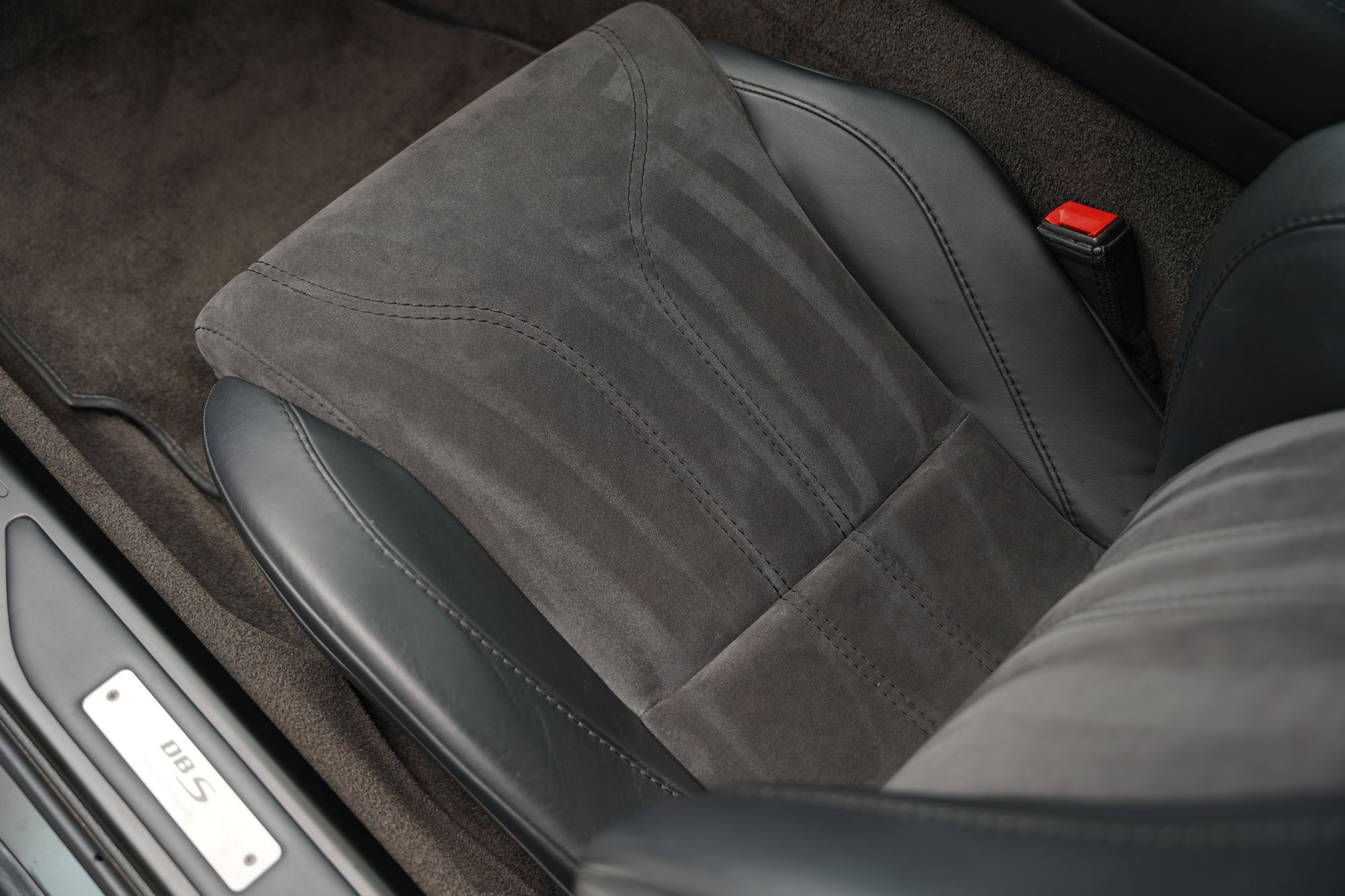 2008 Aston Martin DBS Coupe