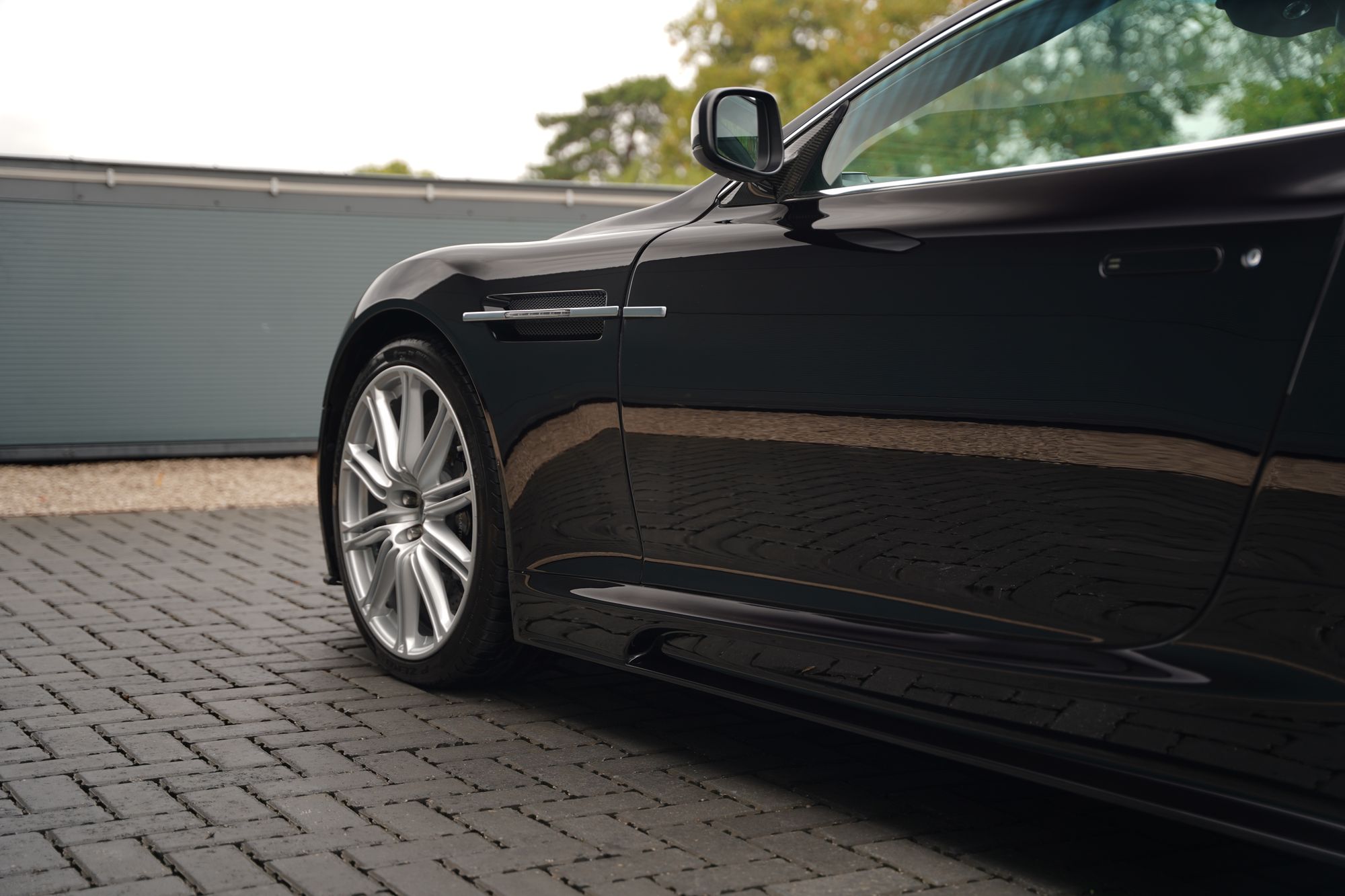 2008 Aston Martin DBS Coupe