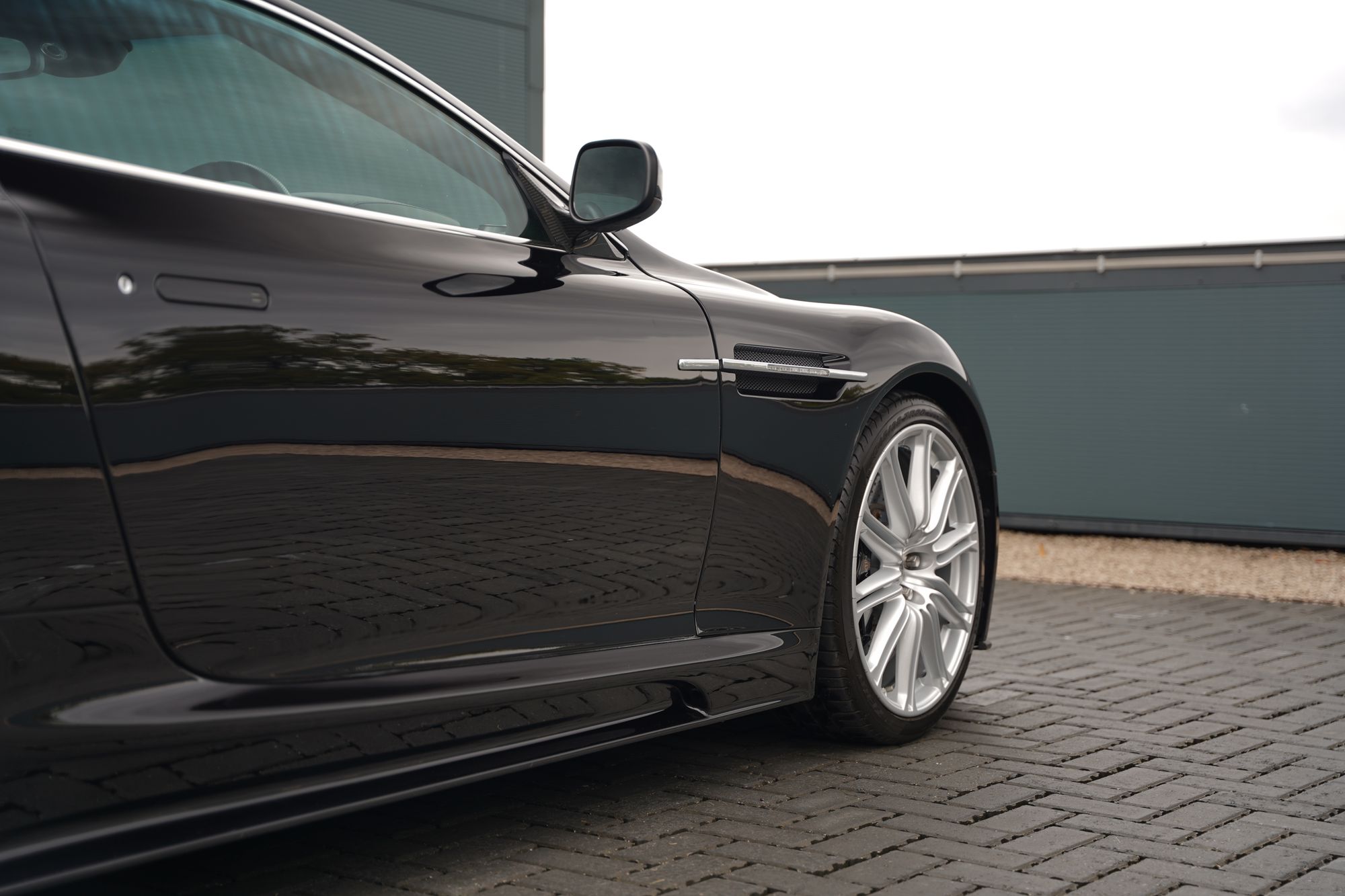 2008 Aston Martin DBS Coupe
