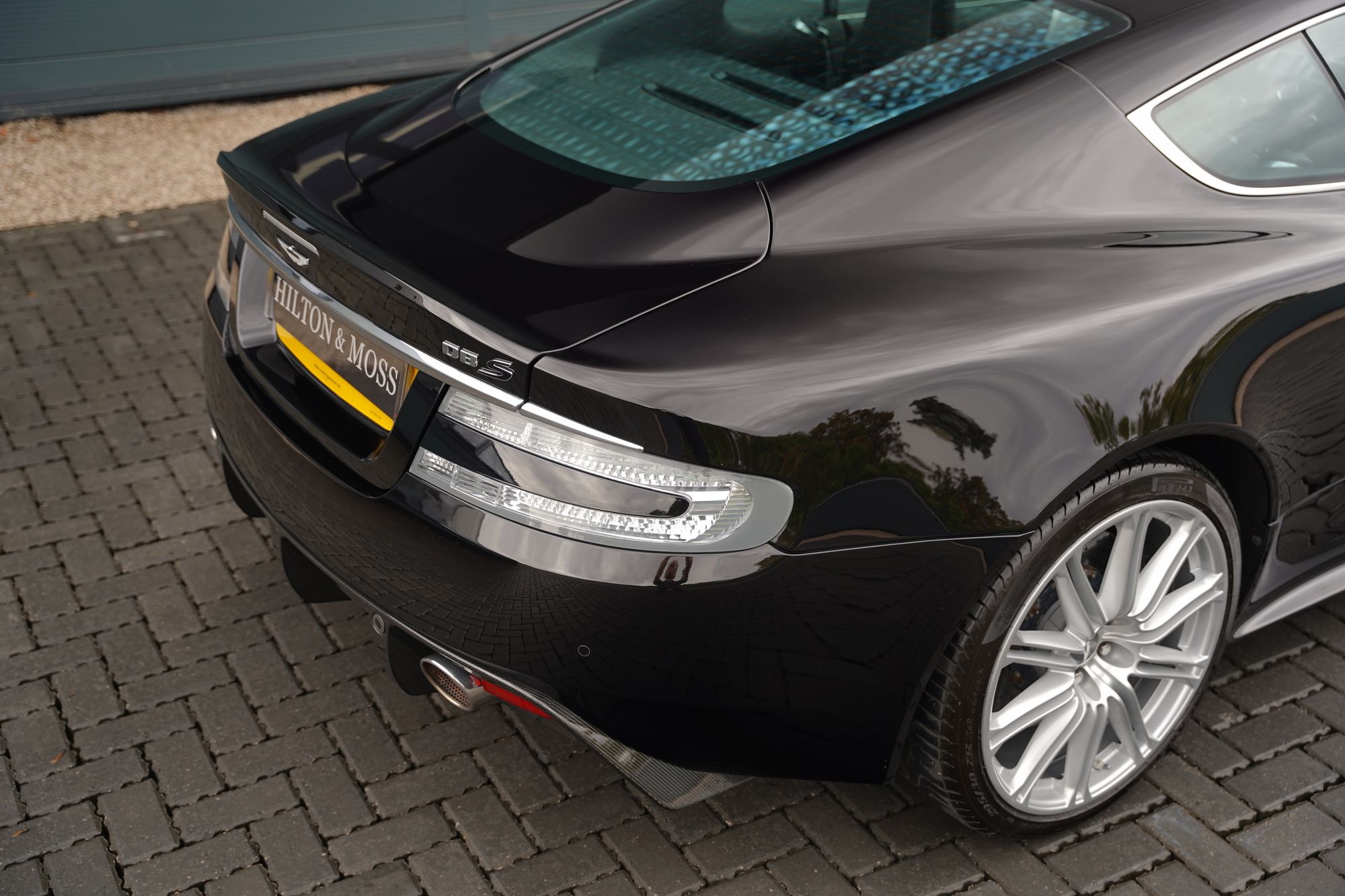 2008 Aston Martin DBS Coupe