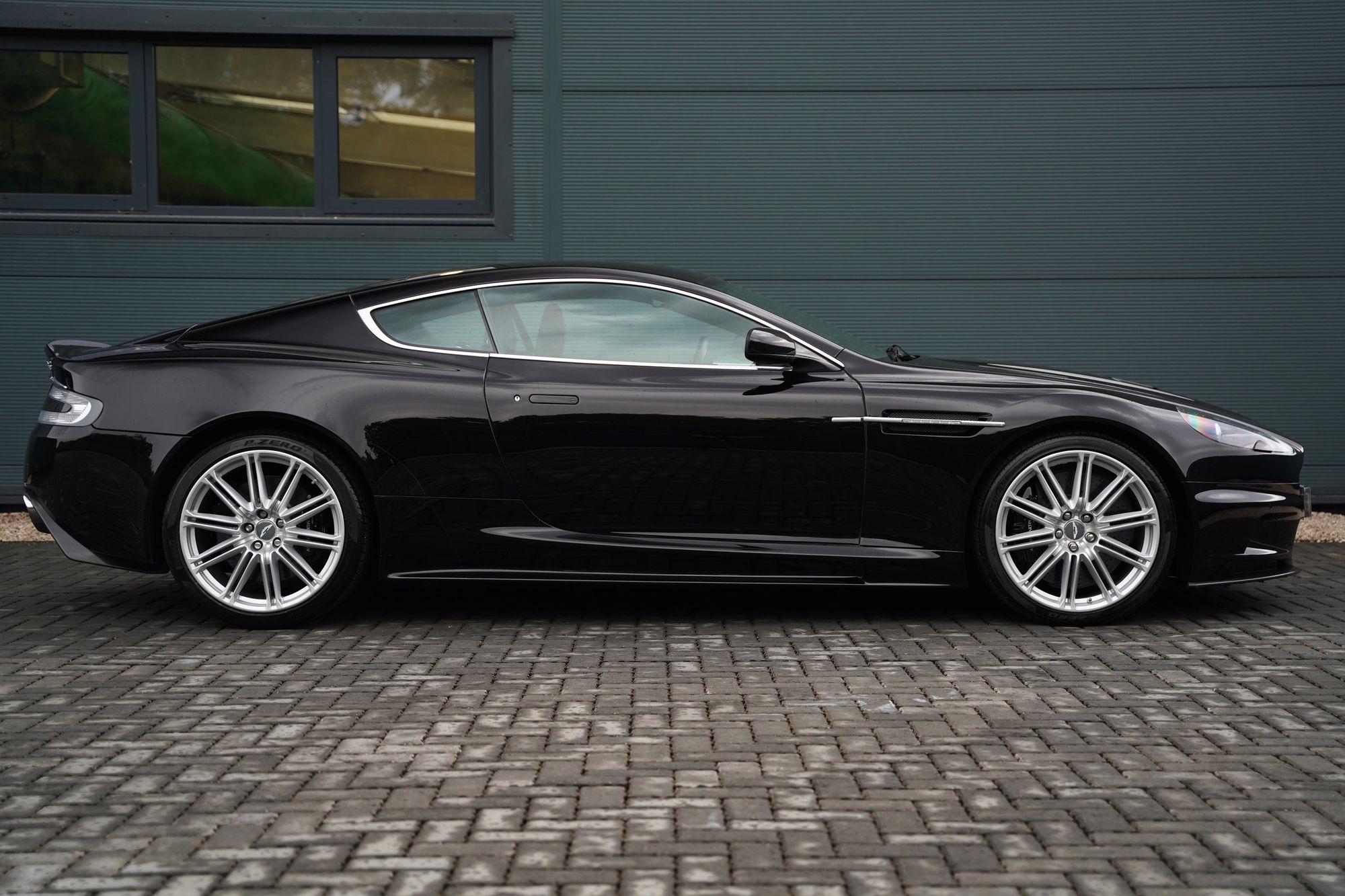 2008 Aston Martin DBS Coupe