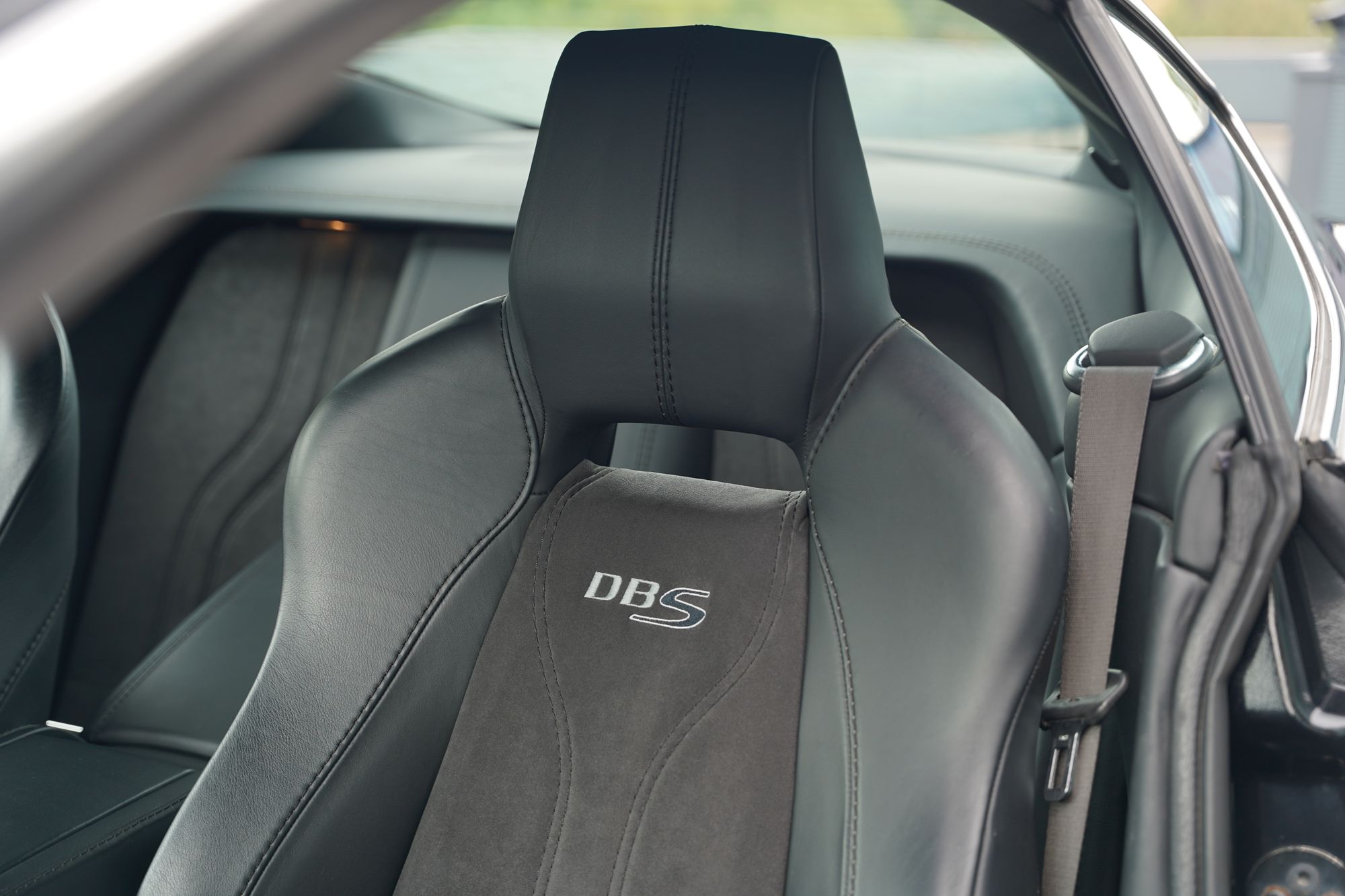 2008 Aston Martin DBS Coupe