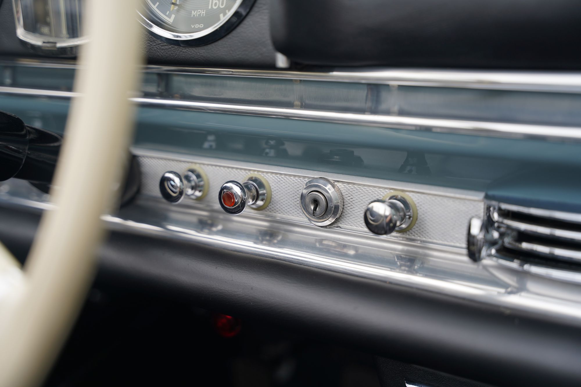 1960 Mercedes-Benz 300SL Roadster
