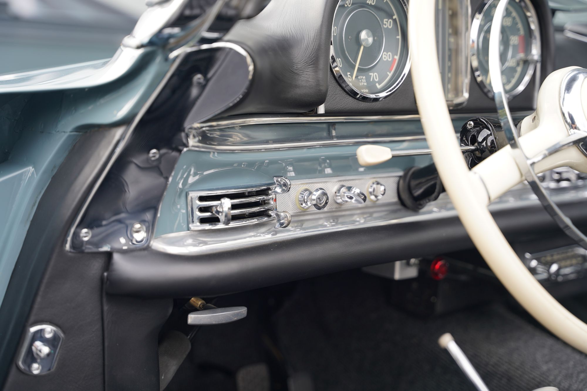 1960 Mercedes-Benz 300SL Roadster
