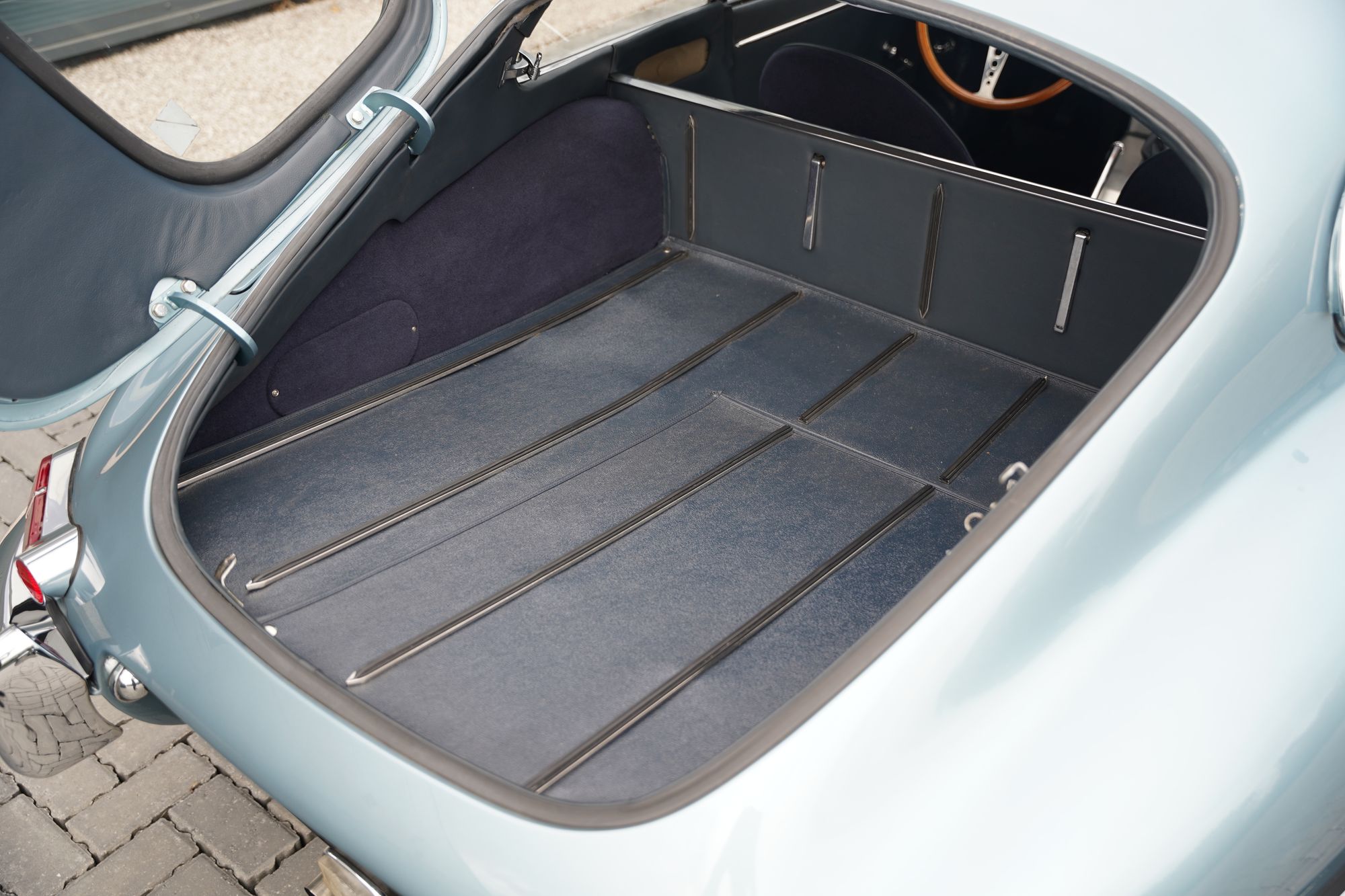 1962 Jaguar E-Type Series 1 3.8 FHC