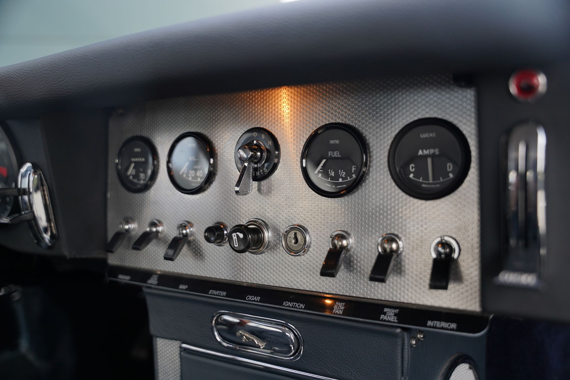 1962 Jaguar E-Type Series 1 3.8 FHC