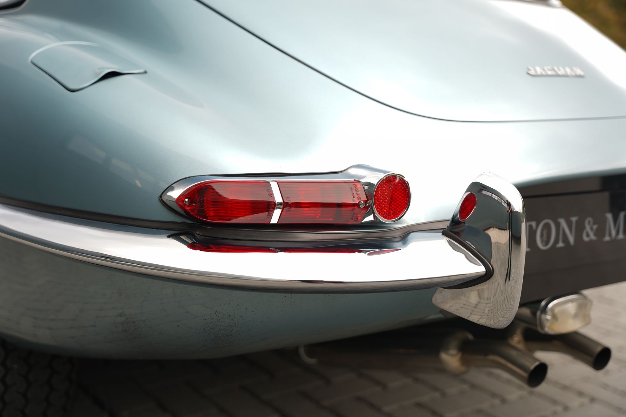 1962 Jaguar E-Type Series 1 3.8 FHC