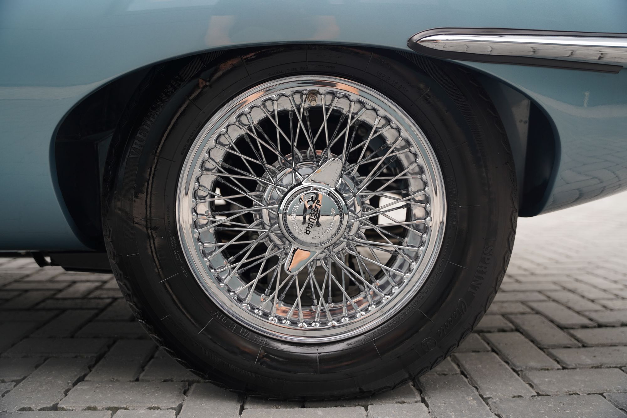 1962 Jaguar E-Type Series 1 3.8 FHC