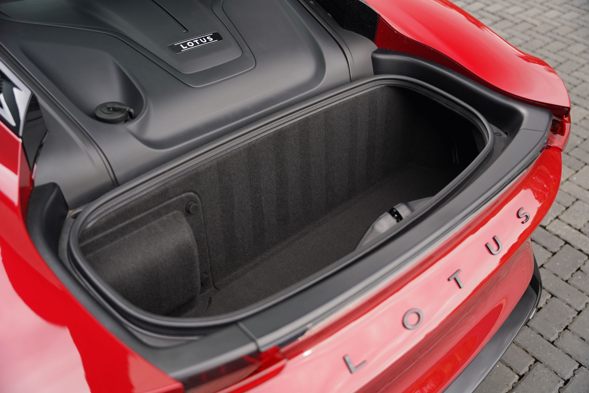 2024 Lotus Emira Turbo First Edition