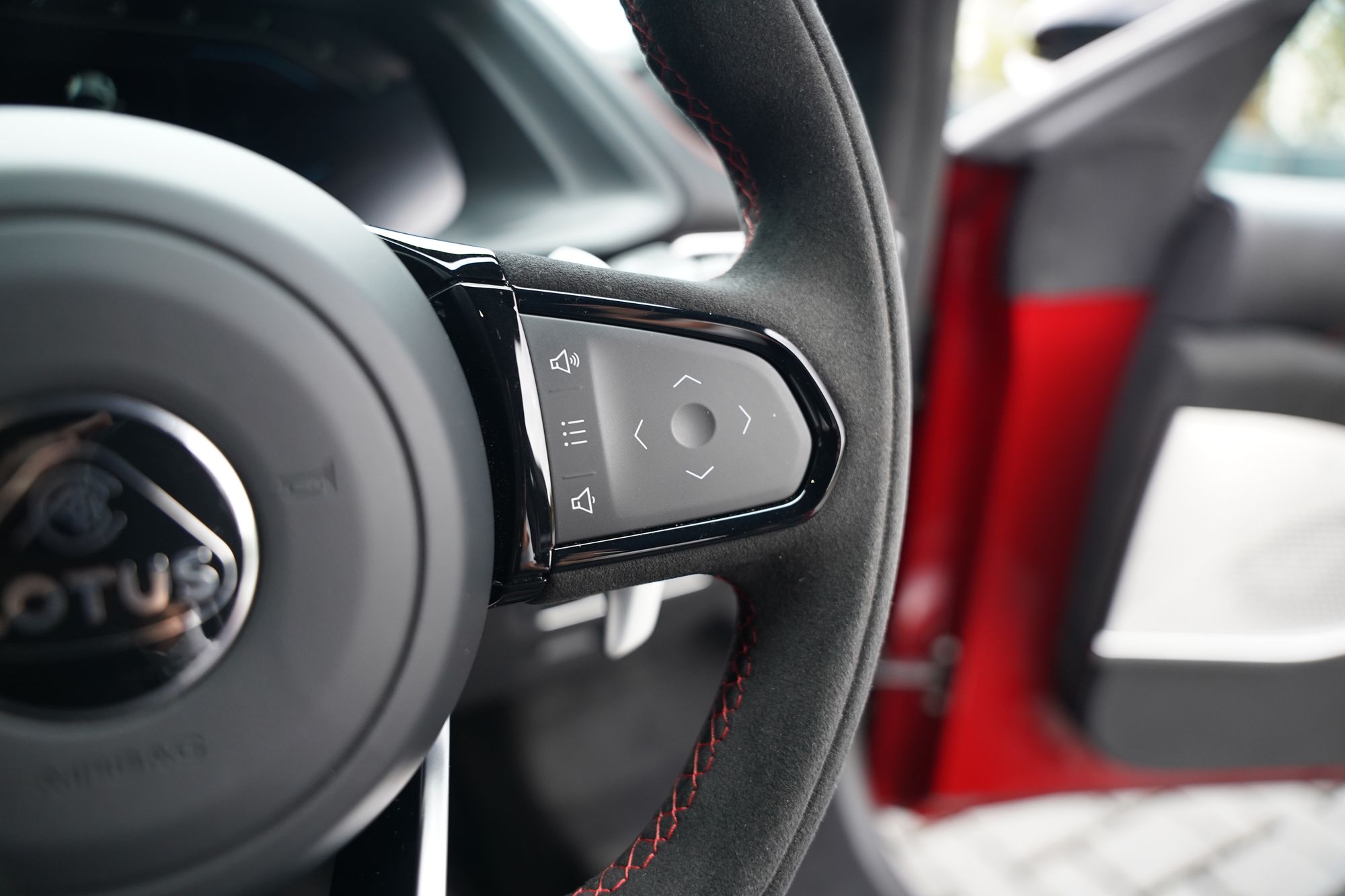 2024 Lotus Emira Turbo First Edition