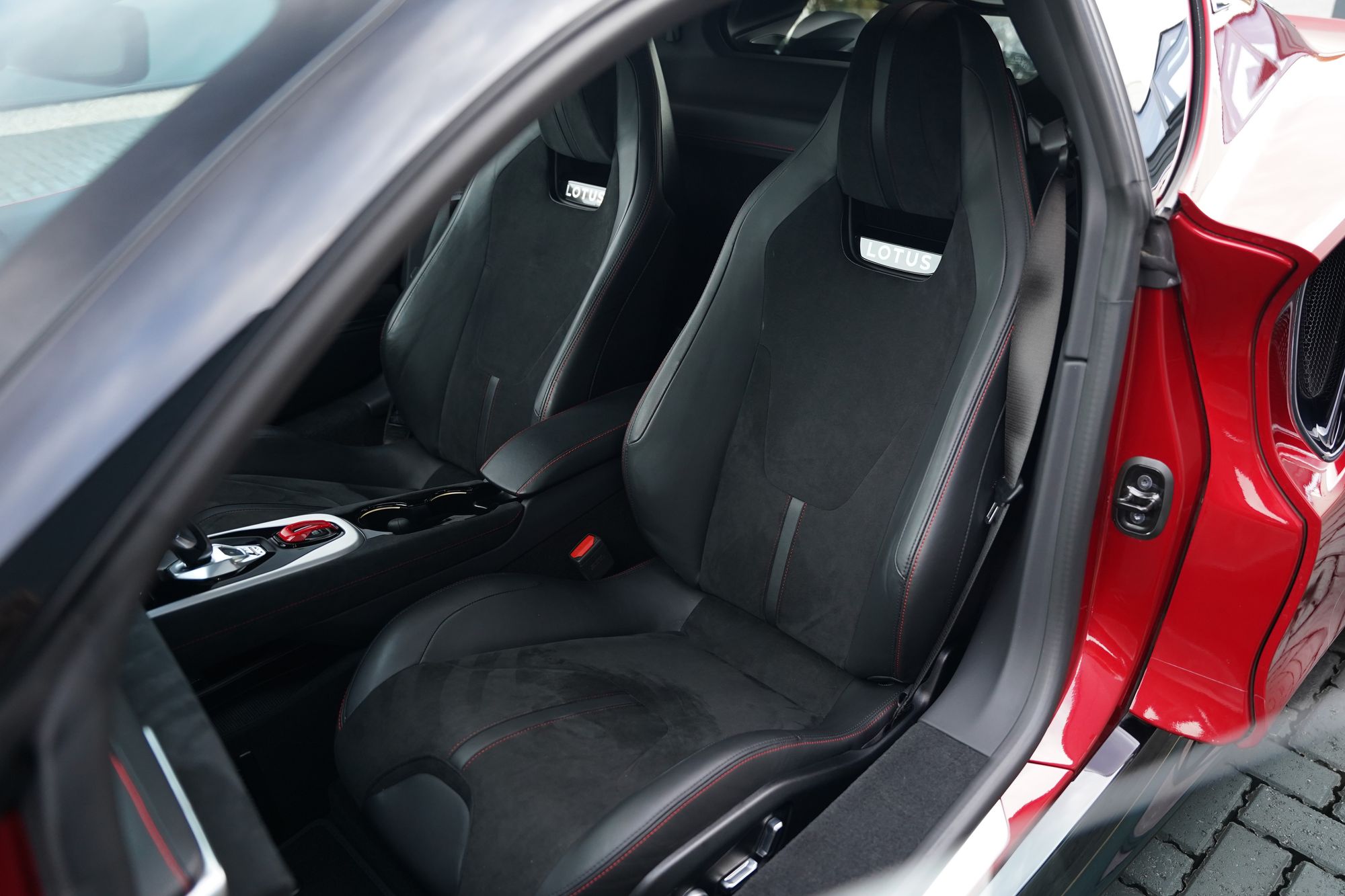 2024 Lotus Emira Turbo First Edition