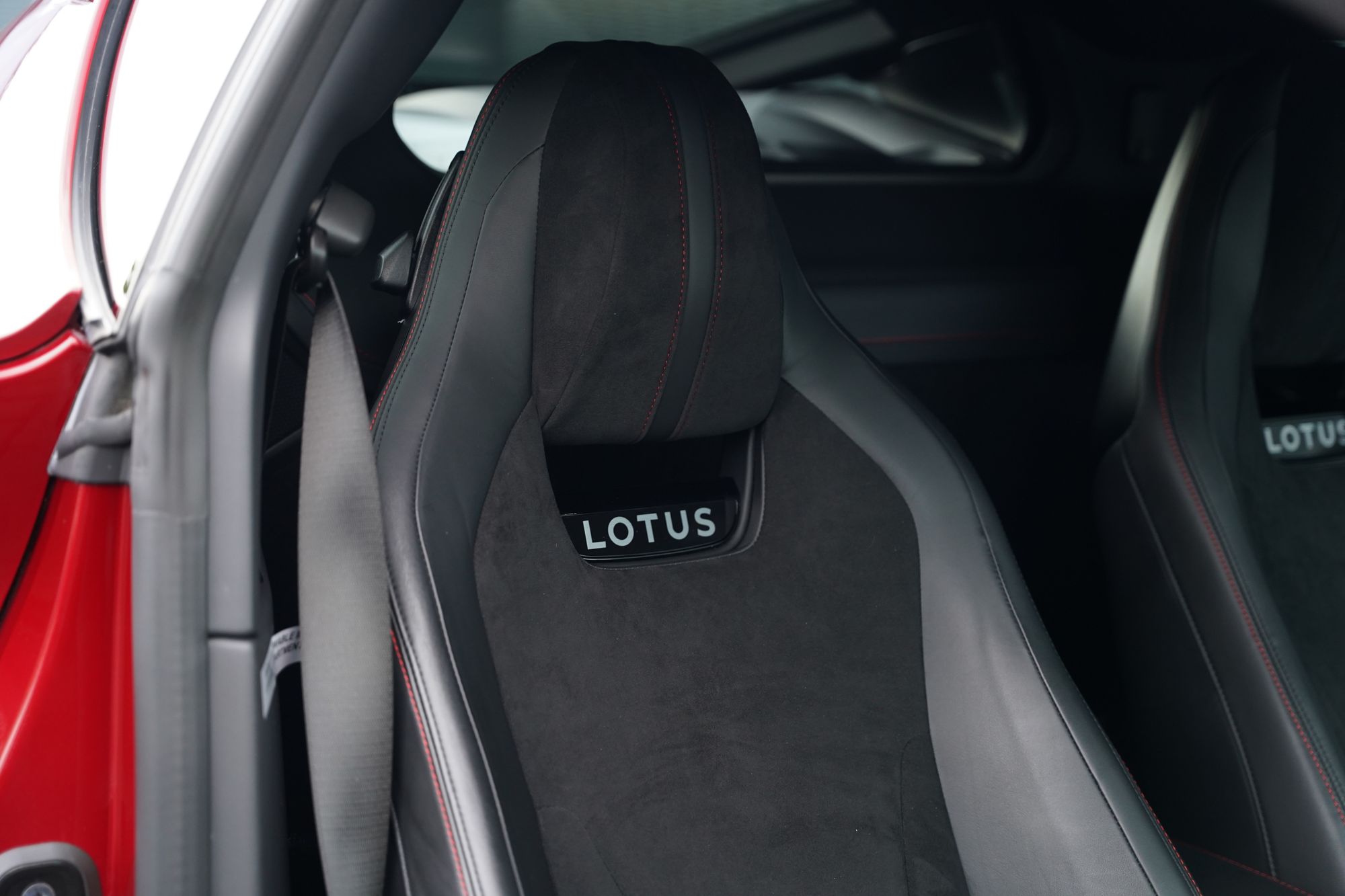 2024 Lotus Emira Turbo First Edition