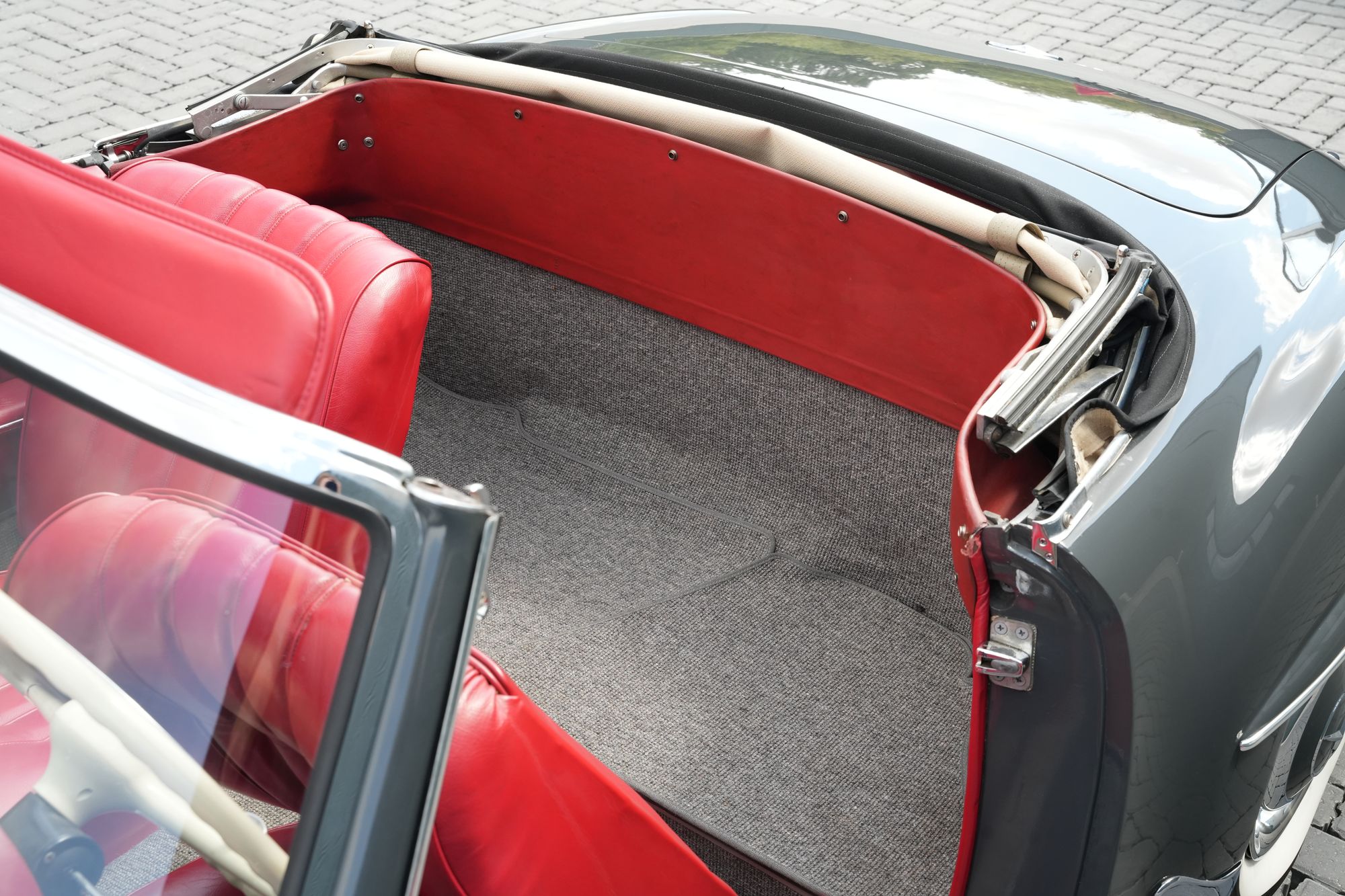 1961 Mercedes-Benz 190SL
