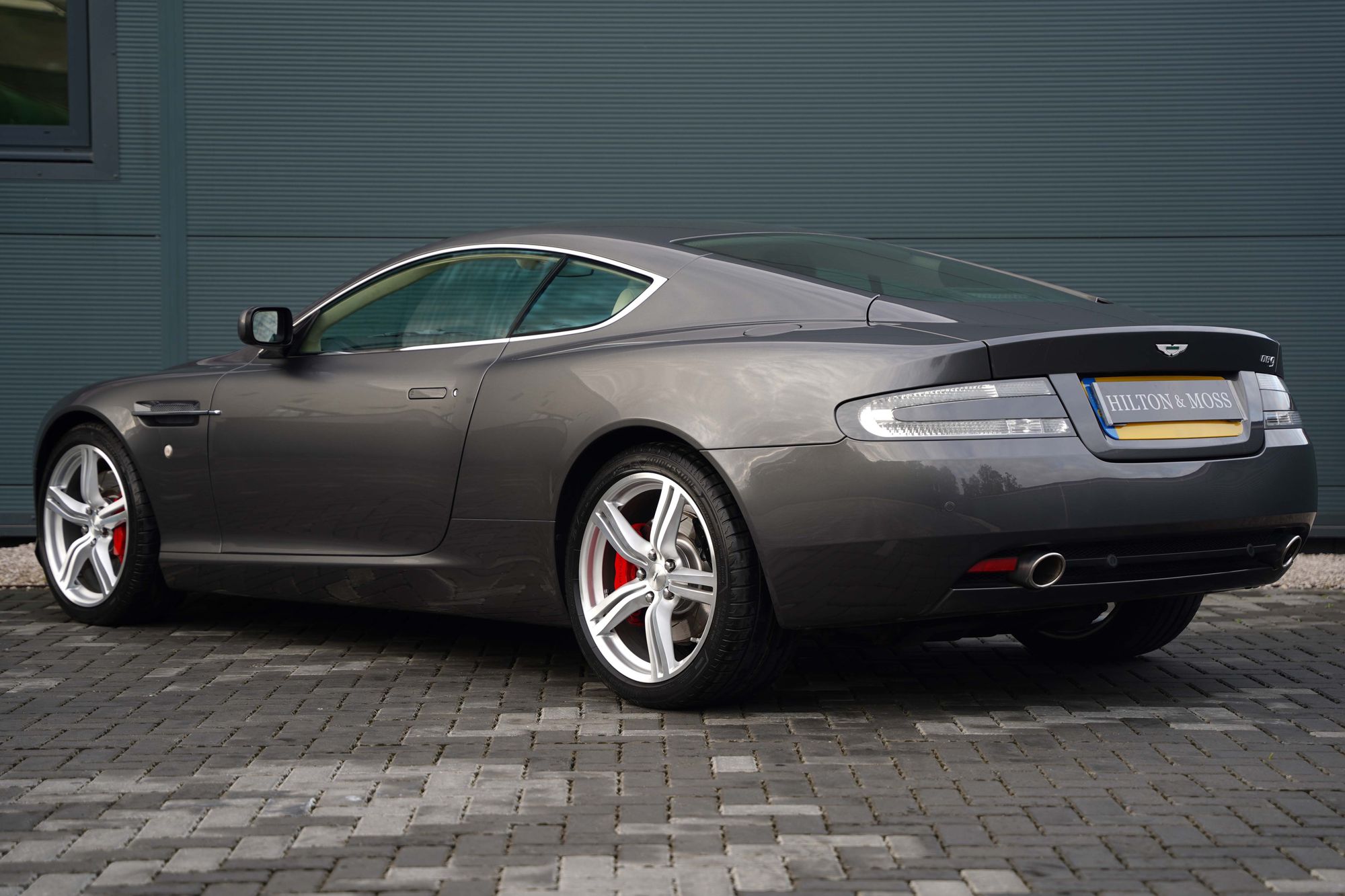 2009 Aston Martin DB9 Coupe