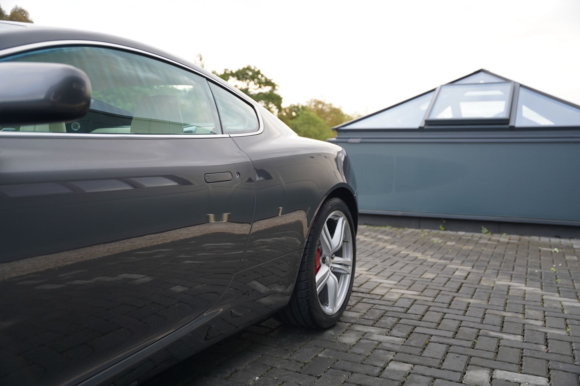 2009 Aston Martin DB9 Coupe