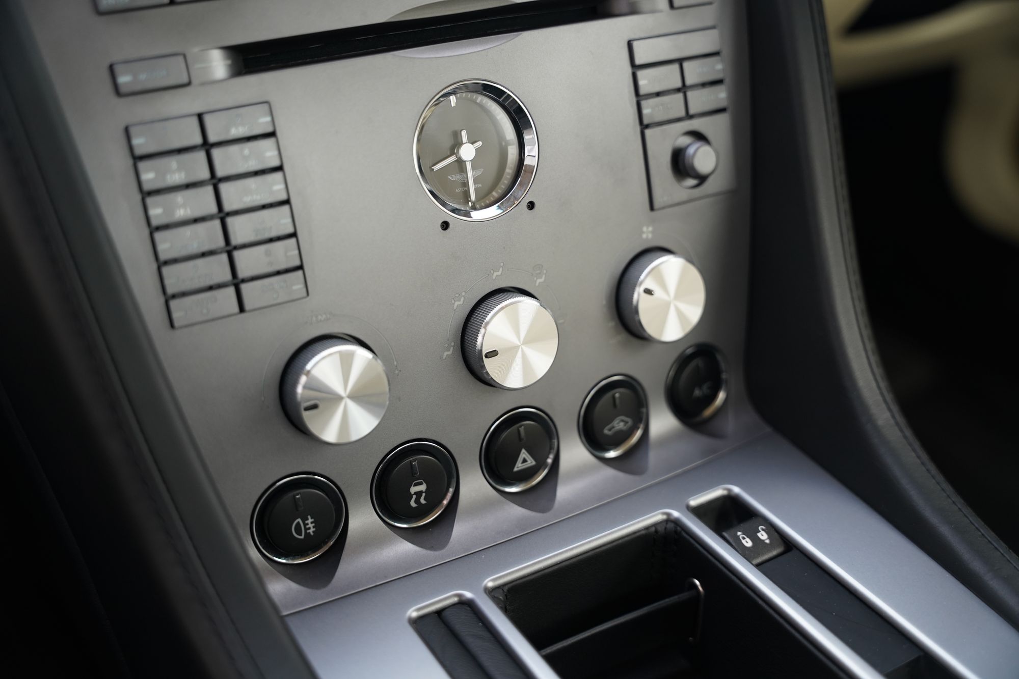 2009 Aston Martin DB9 Coupe