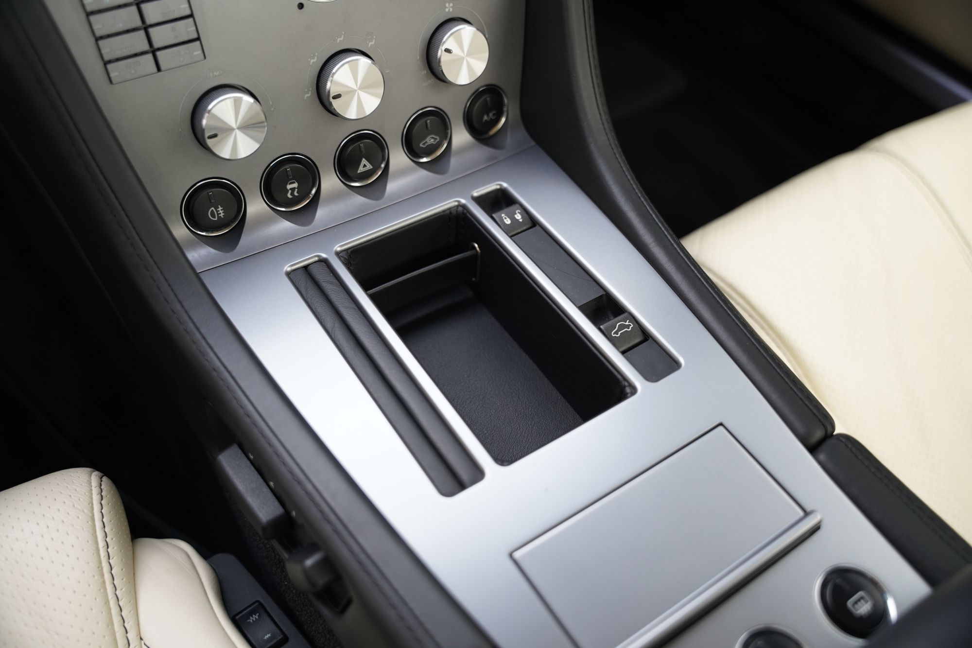 2009 Aston Martin DB9 Coupe