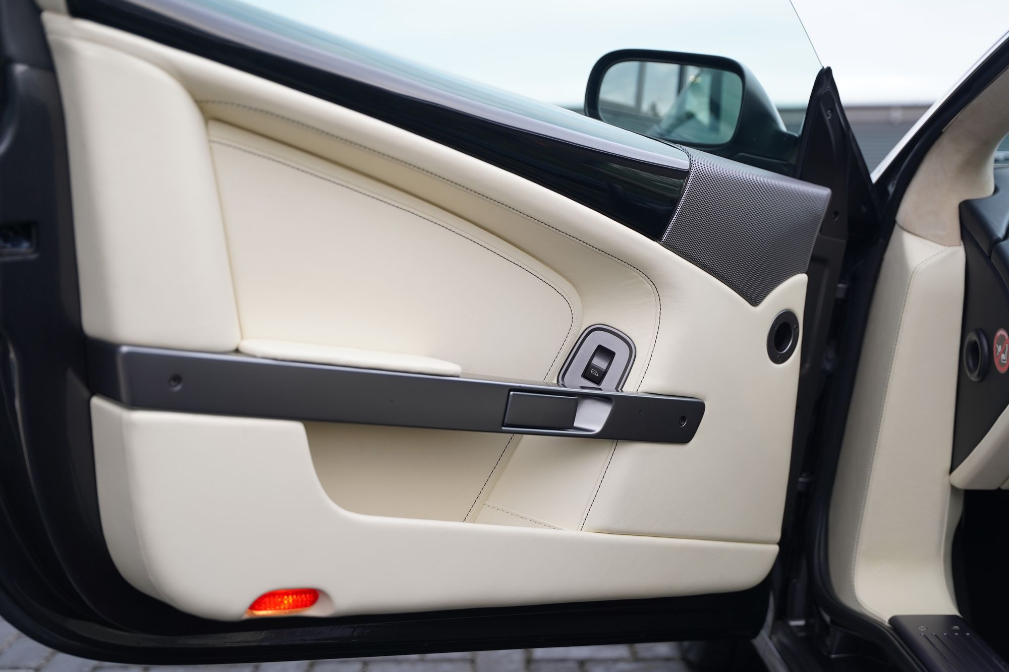 2009 Aston Martin DB9 Coupe
