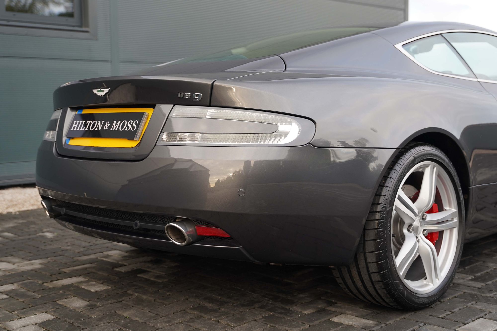 2009 Aston Martin DB9 Coupe