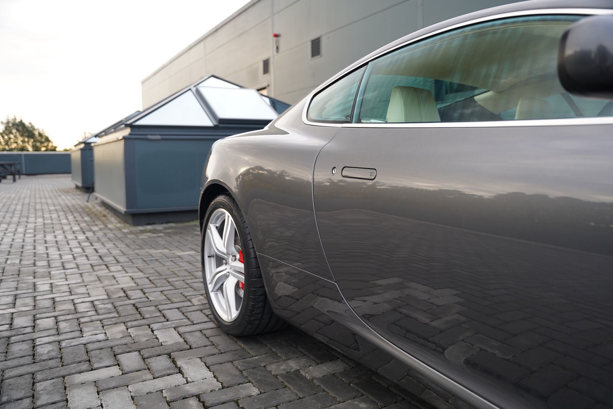 2009 Aston Martin DB9 Coupe