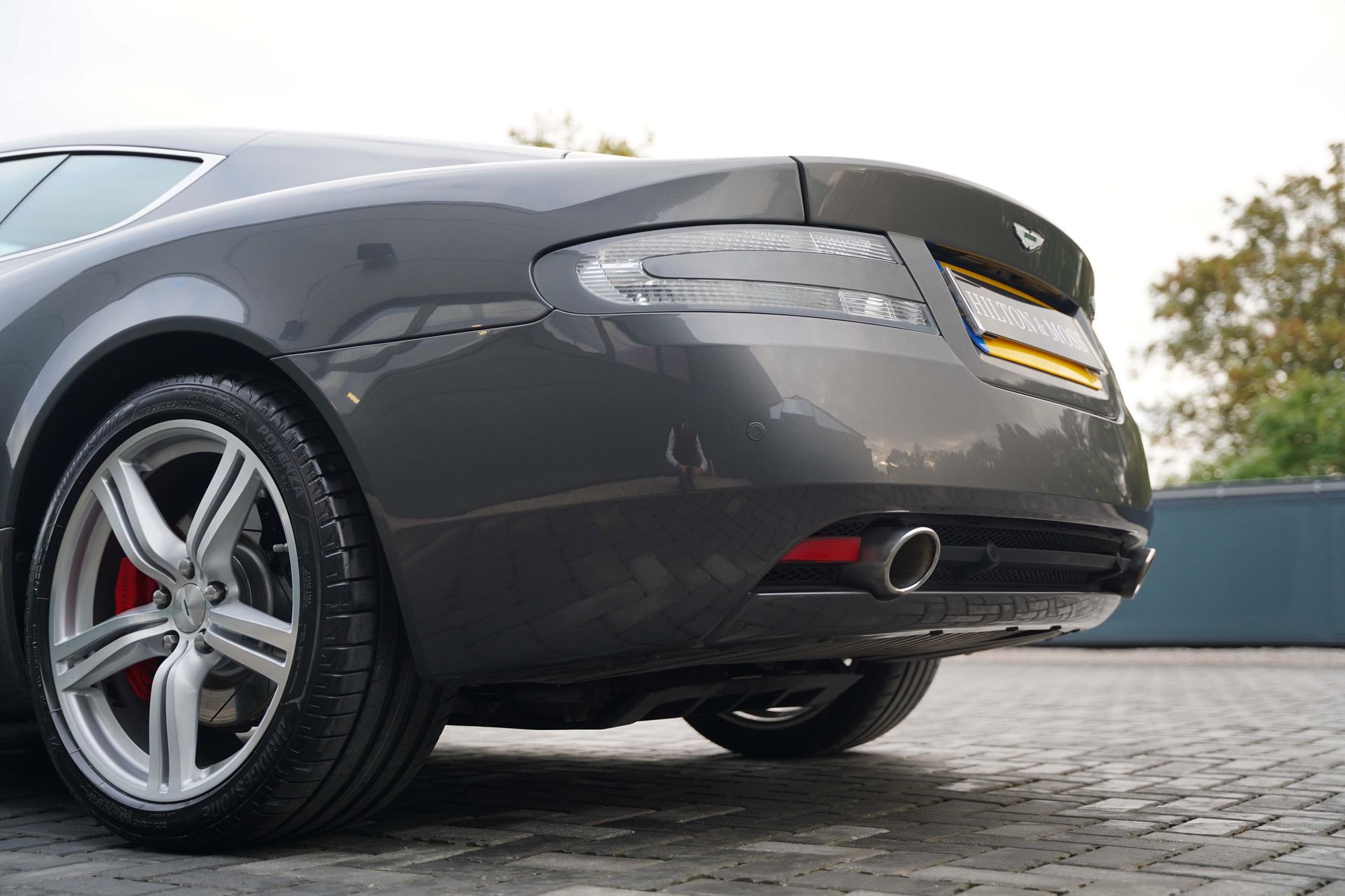 2009 Aston Martin DB9 Coupe