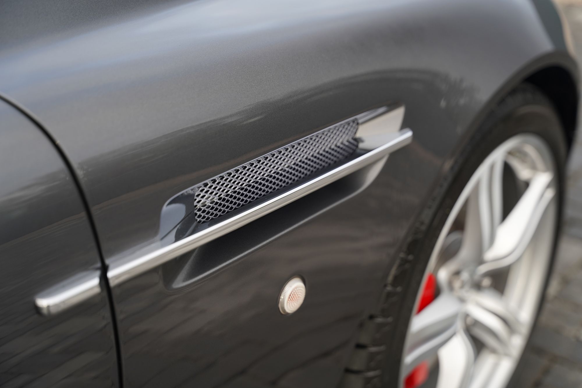 2009 Aston Martin DB9 Coupe
