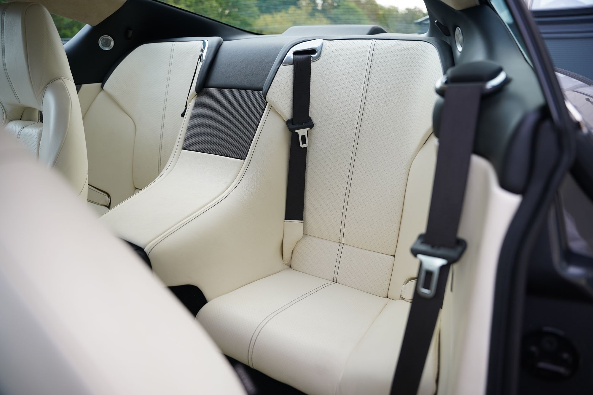 2009 Aston Martin DB9 Coupe