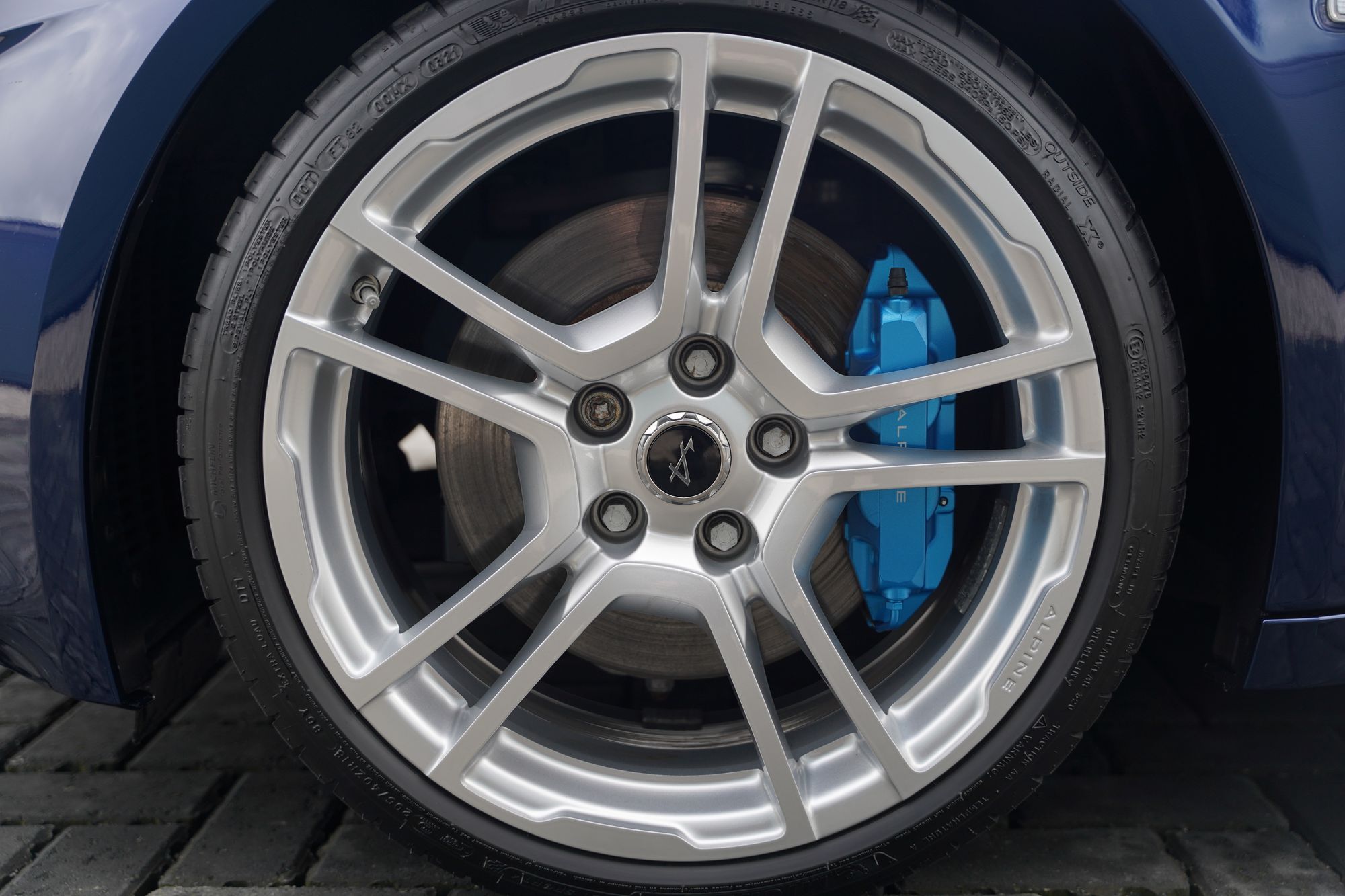 2021 Alpine A110 Legende
