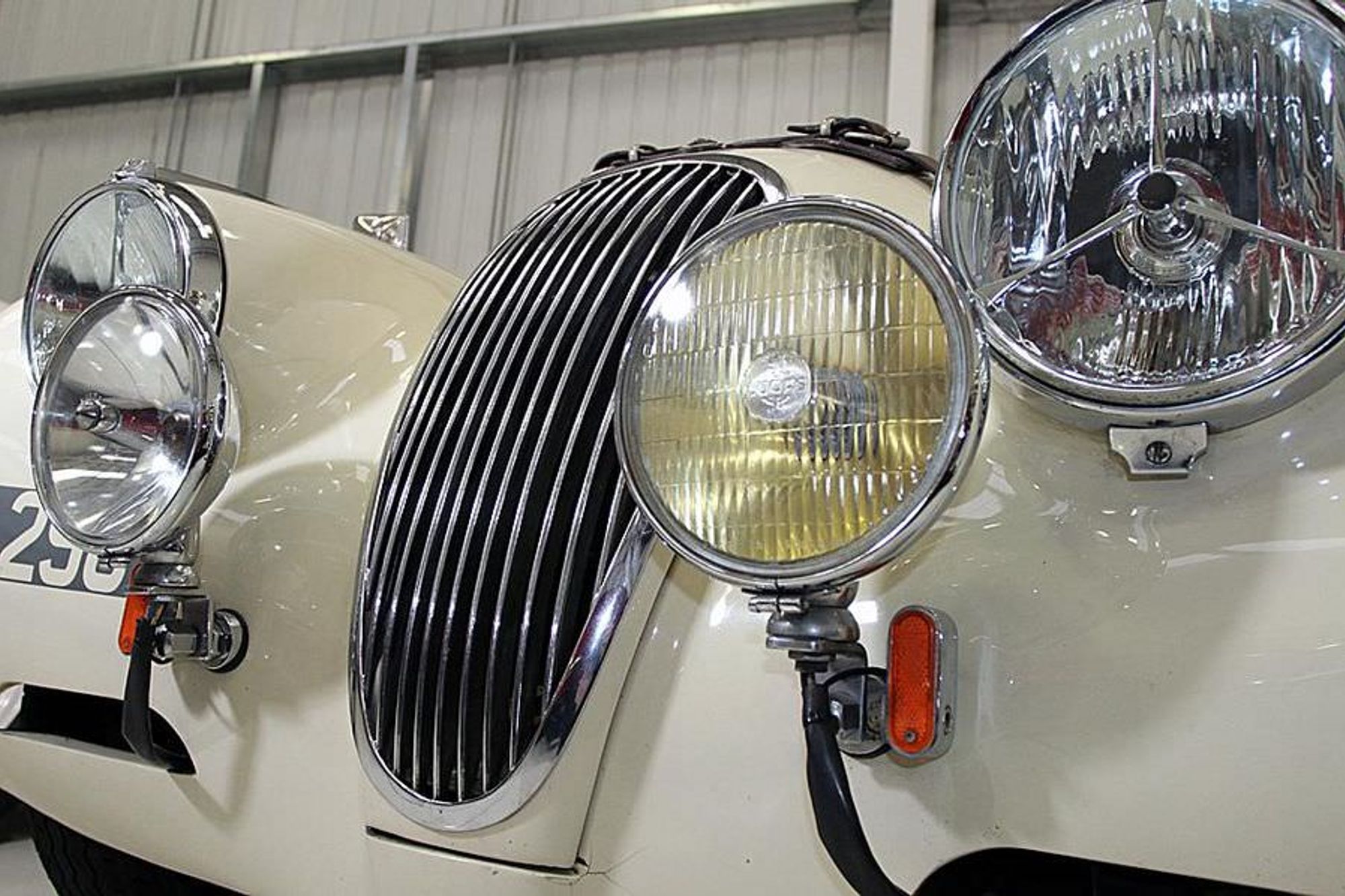 Jaguar XK120 Roadster