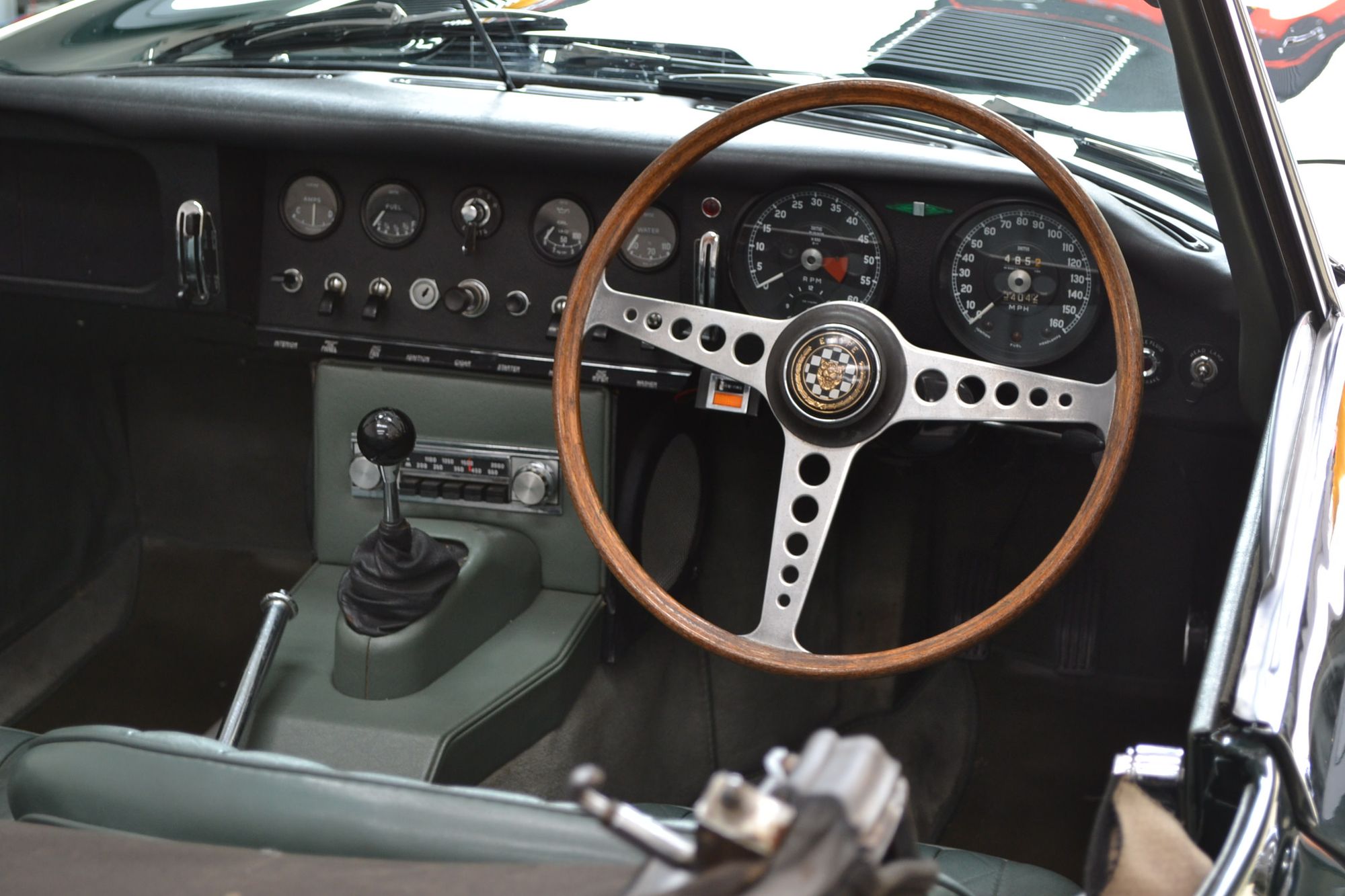 Jaguar E-Type Series 1 4.2 Roadster