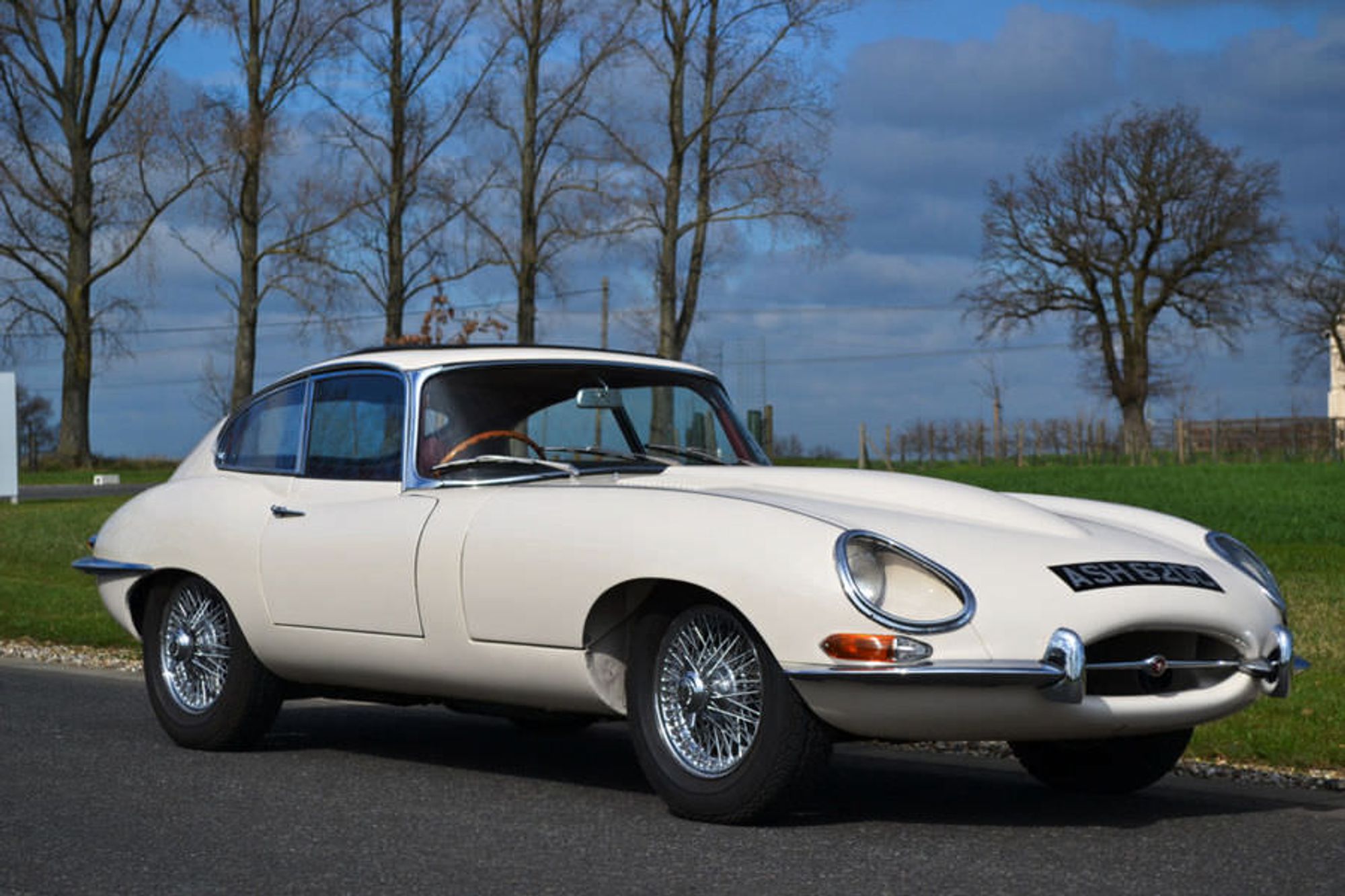 Jaguar E-Type Series 1 4.2 FHC