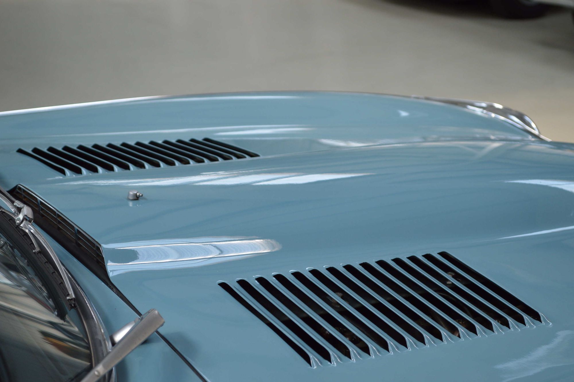 Jaguar E-Type Series 3 V12
