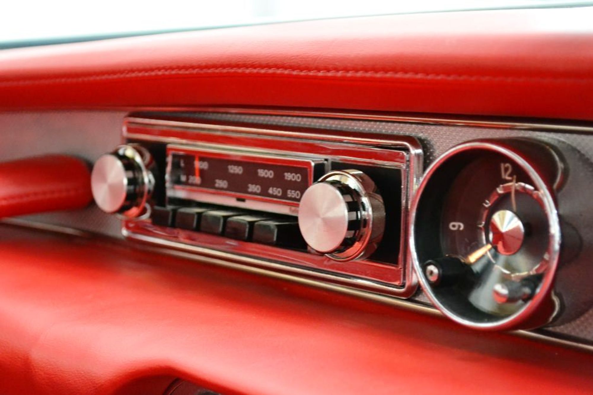 Volvo P1800 S
