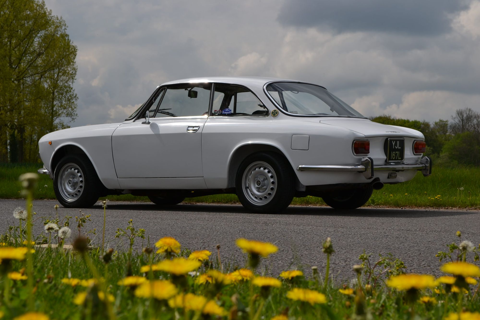 Alfa Romeo 1750 GTV 1750 GT VELOCE
