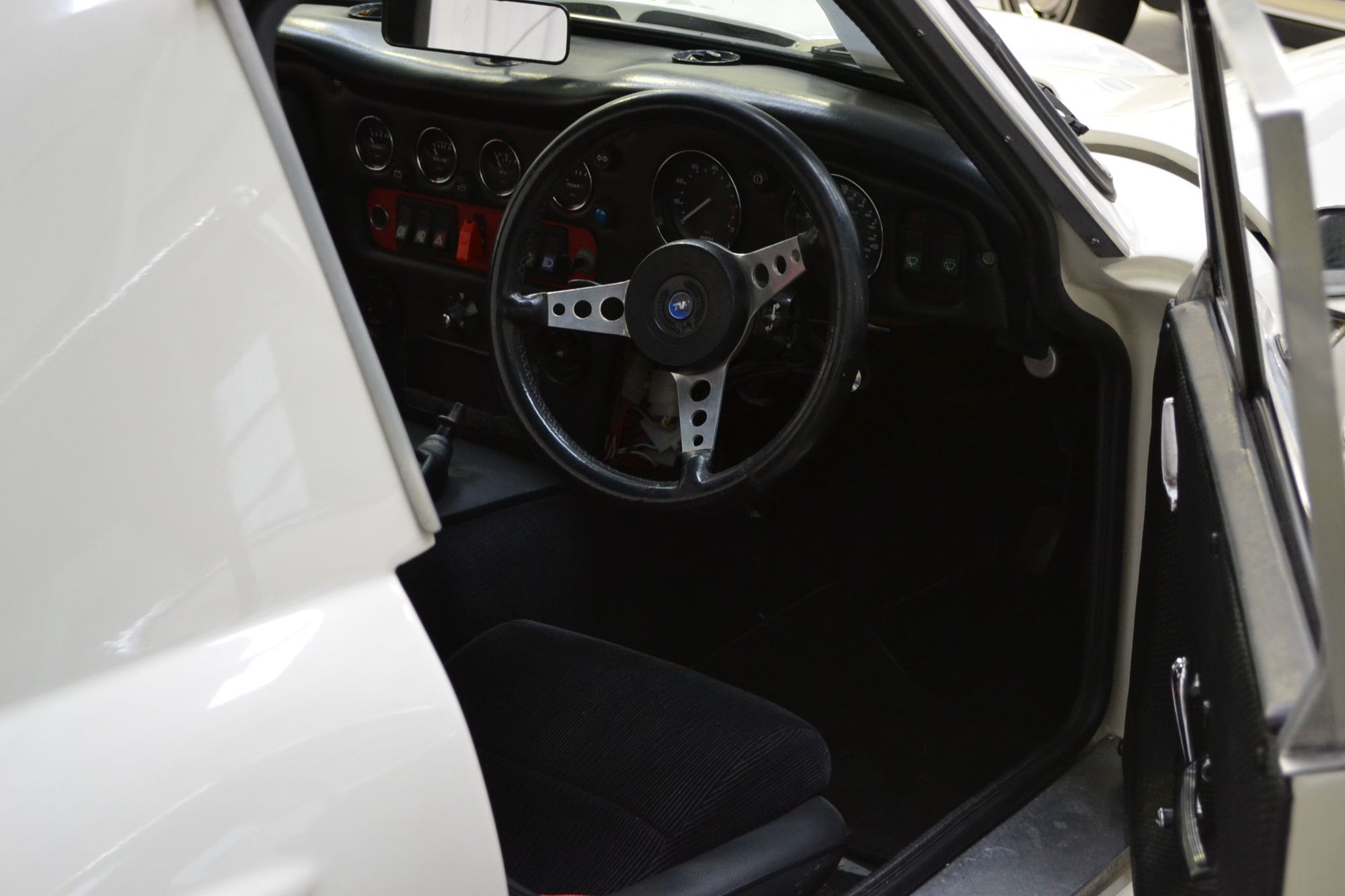 TVR VIXEN S3 - MAGAZINE FEATURED