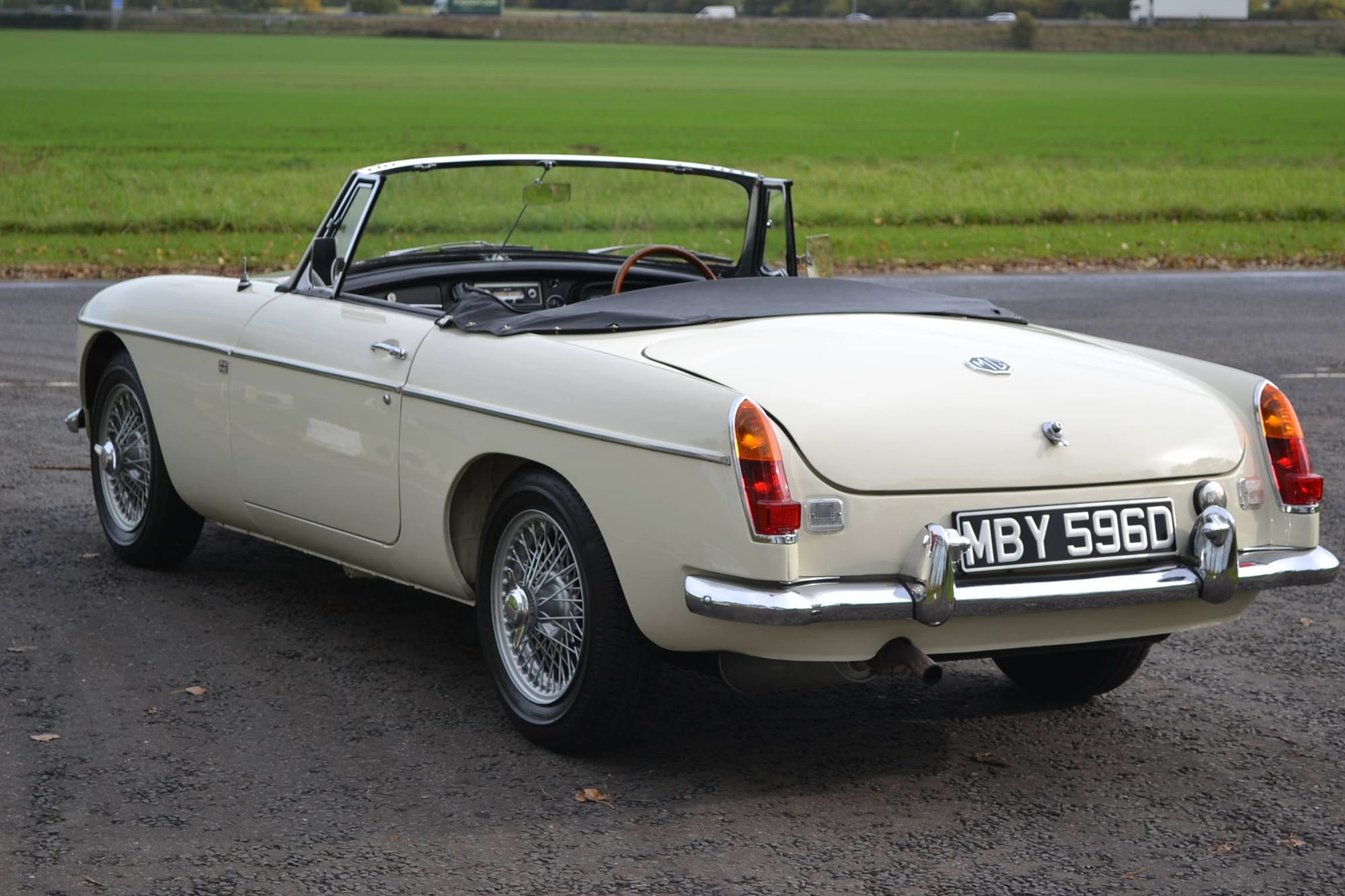 MG B ROADSTER B