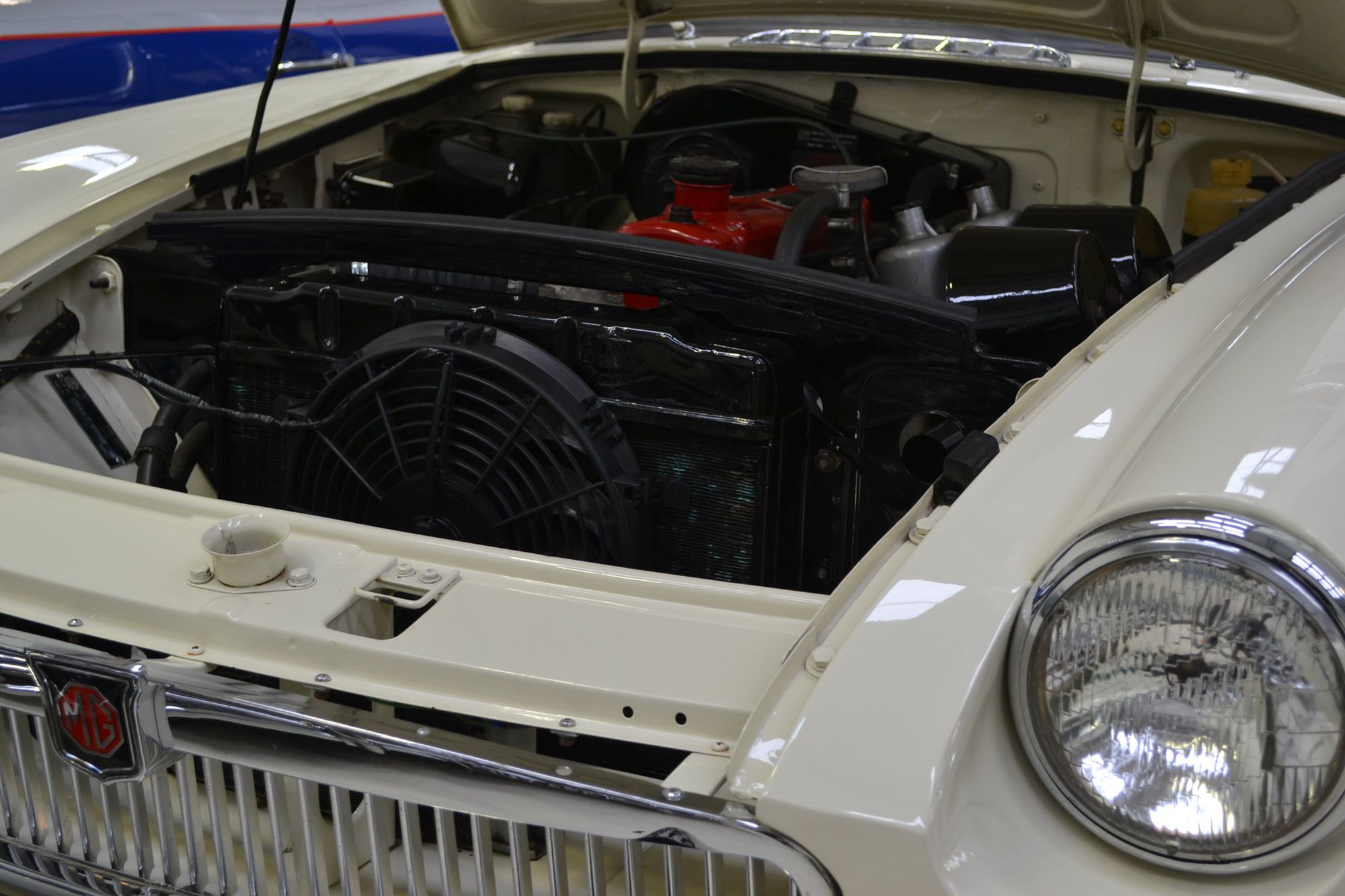 MG B ROADSTER B