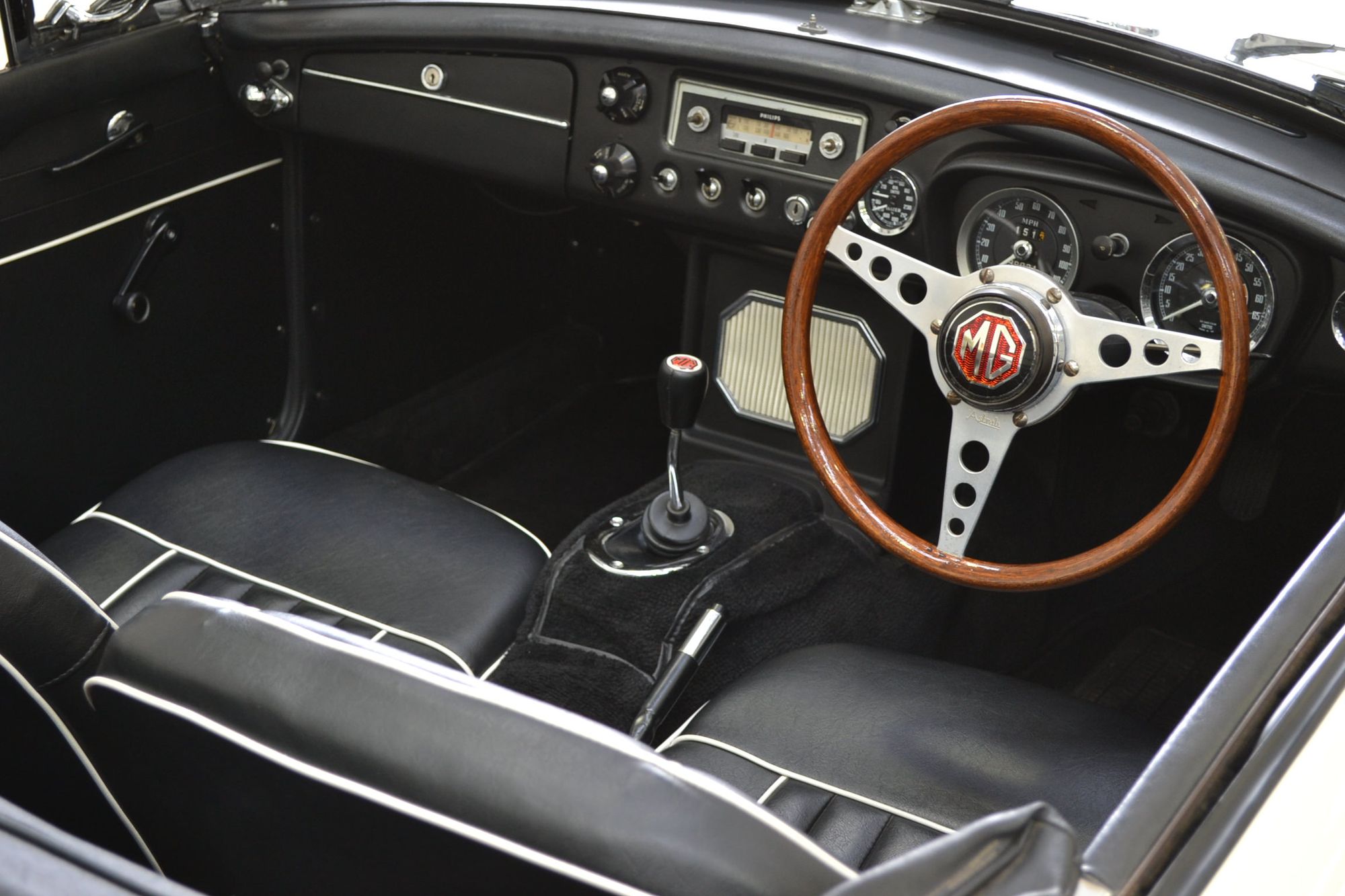 MG B ROADSTER B