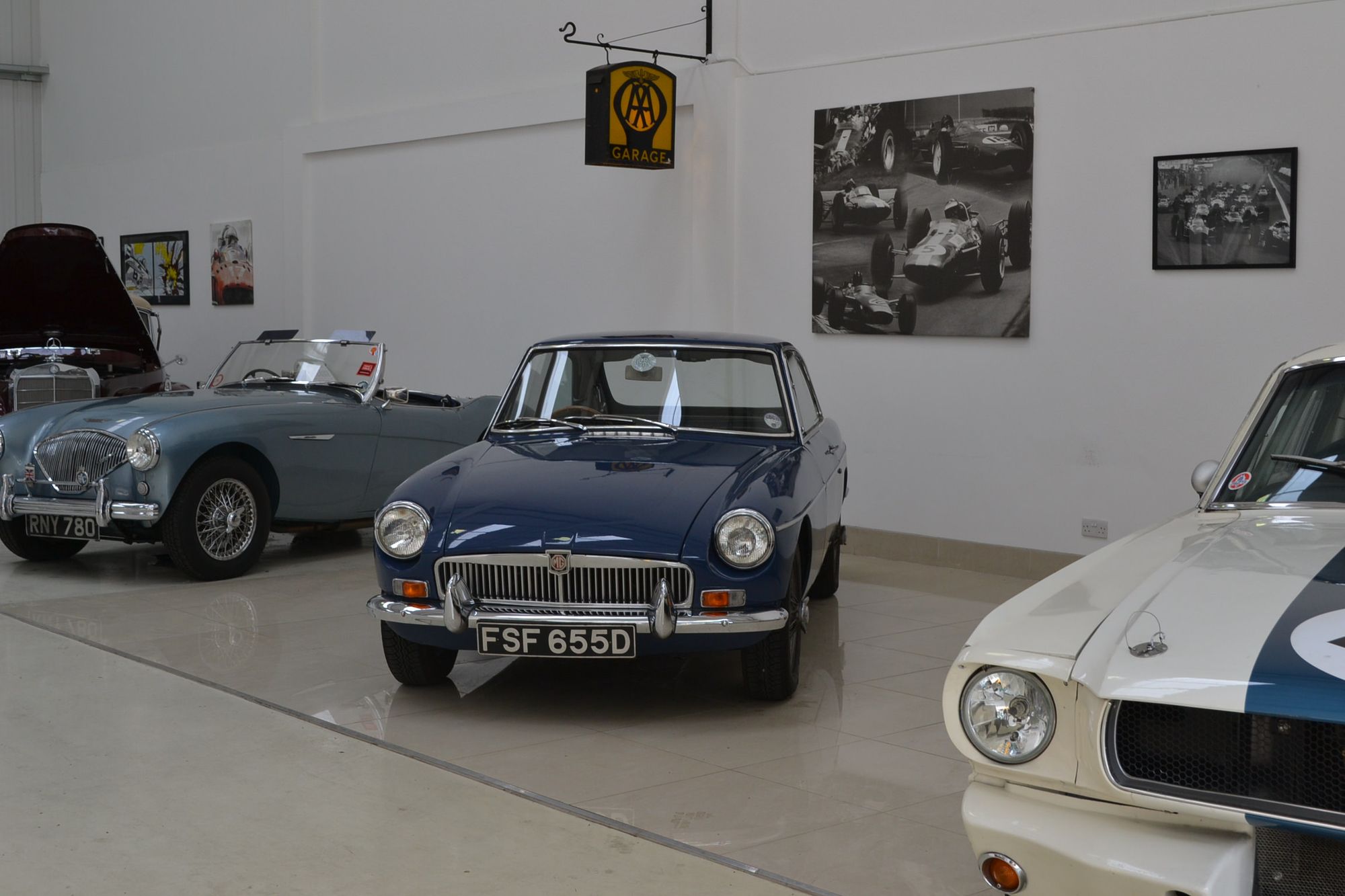 MG BGT B GT